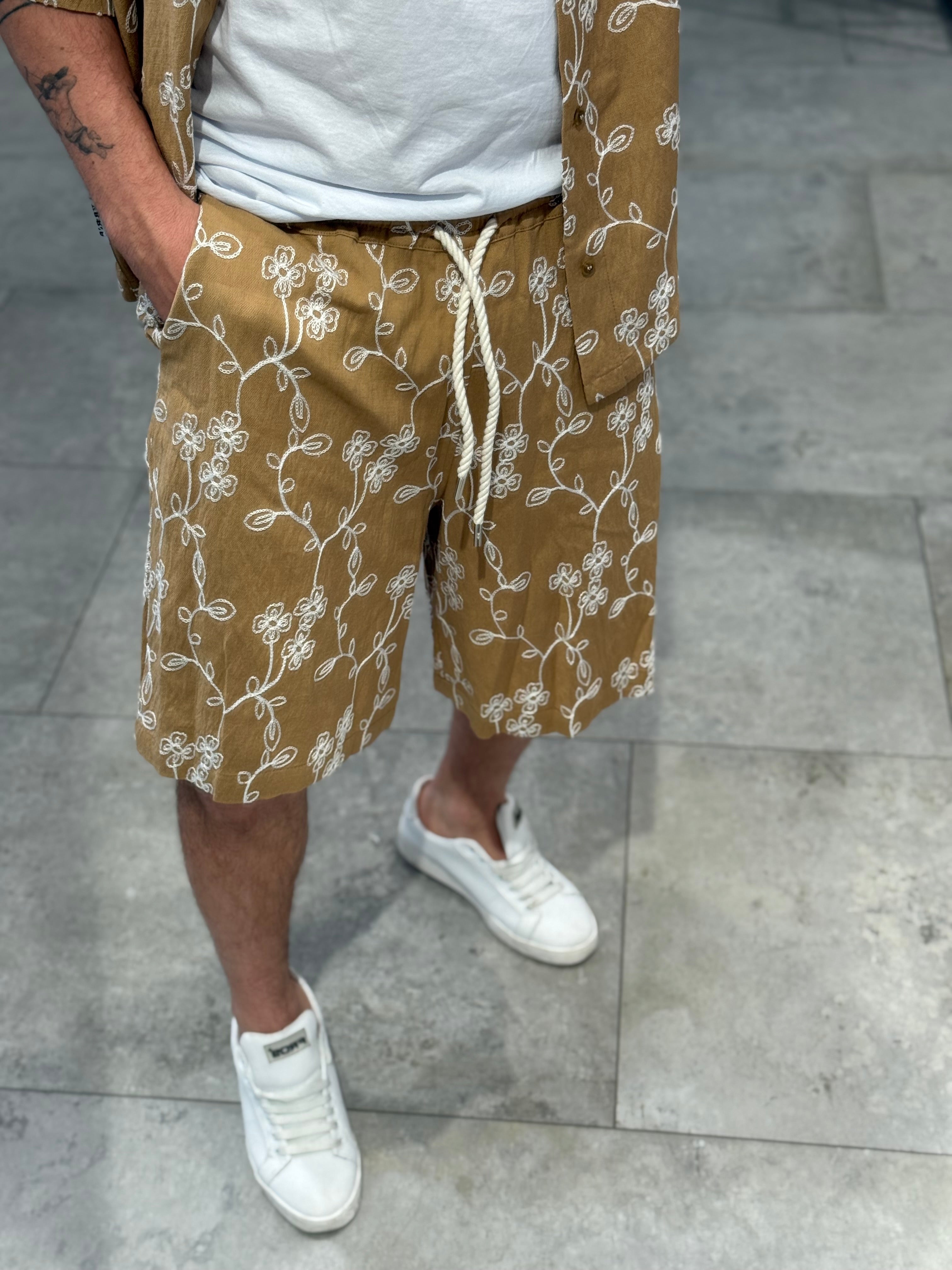 Coordinato Berna Ricamato Floreale Cammello (11986241847636)