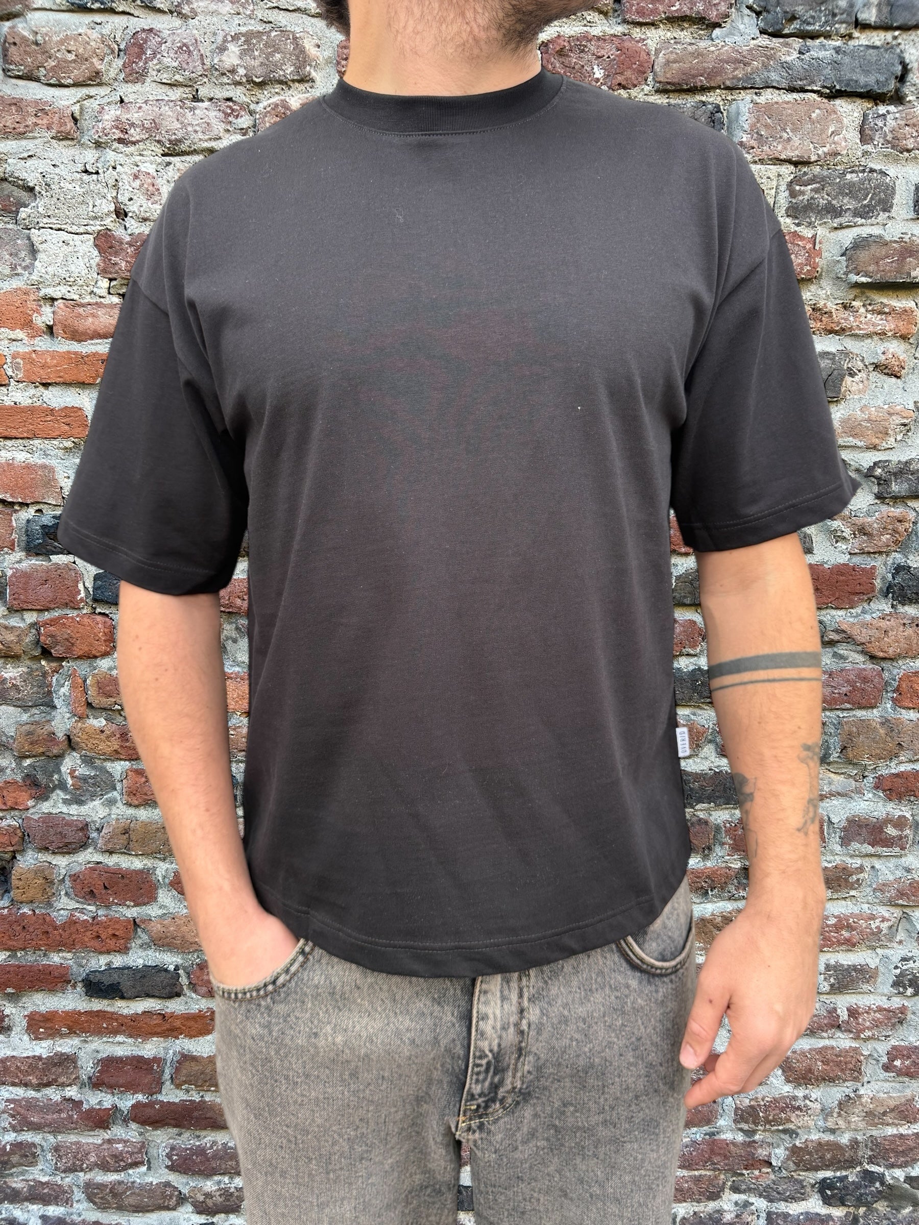 T-shirt Over-D Cropped Nera T30