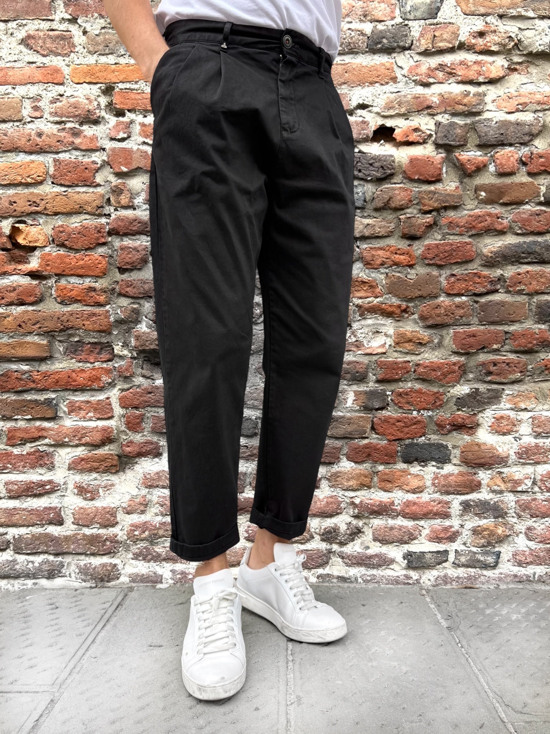 Pantalone Berna Japan Nero 88 (12247683432788)