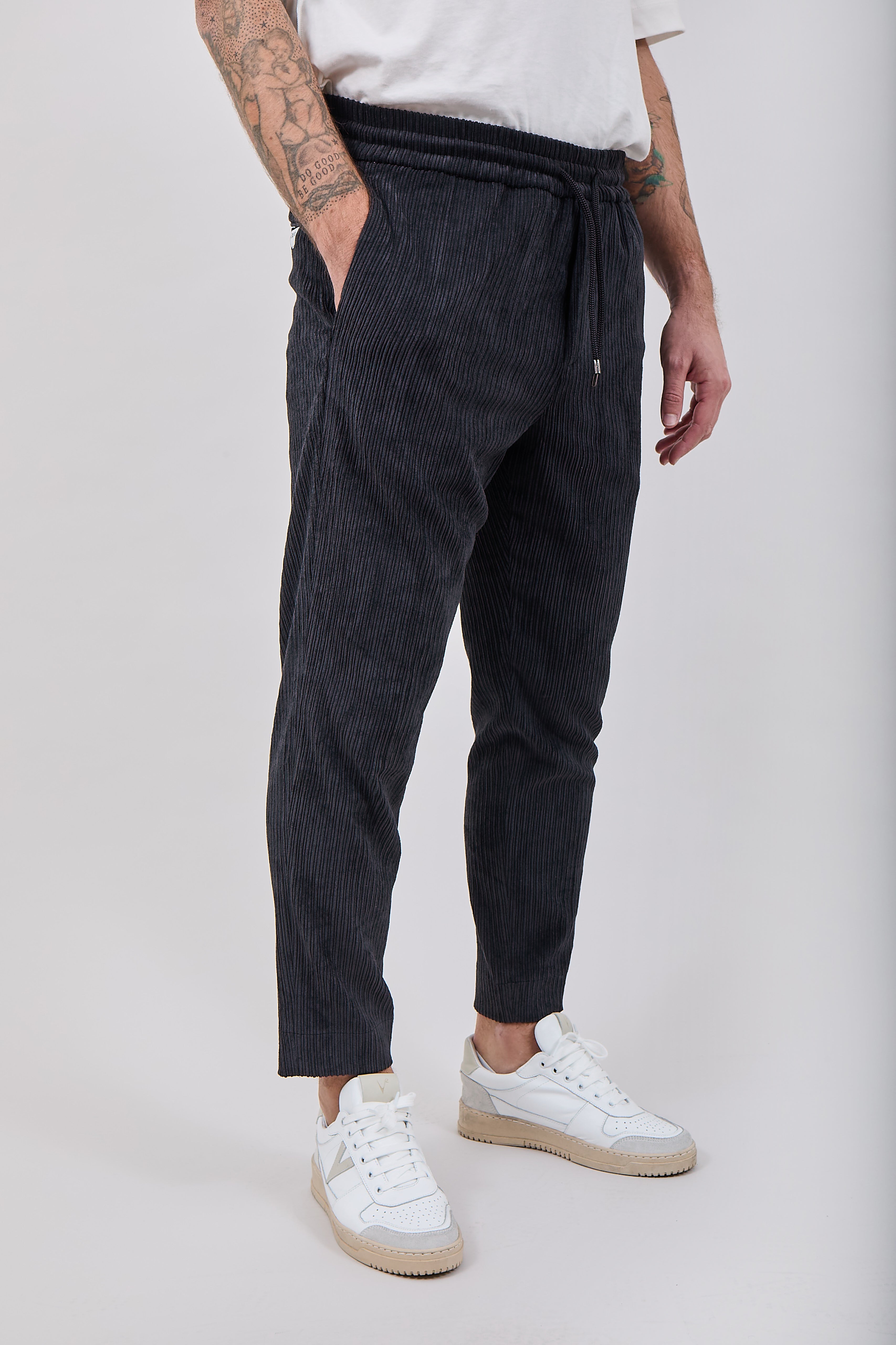 Pantalaccio Berna 387 Velluto Nero