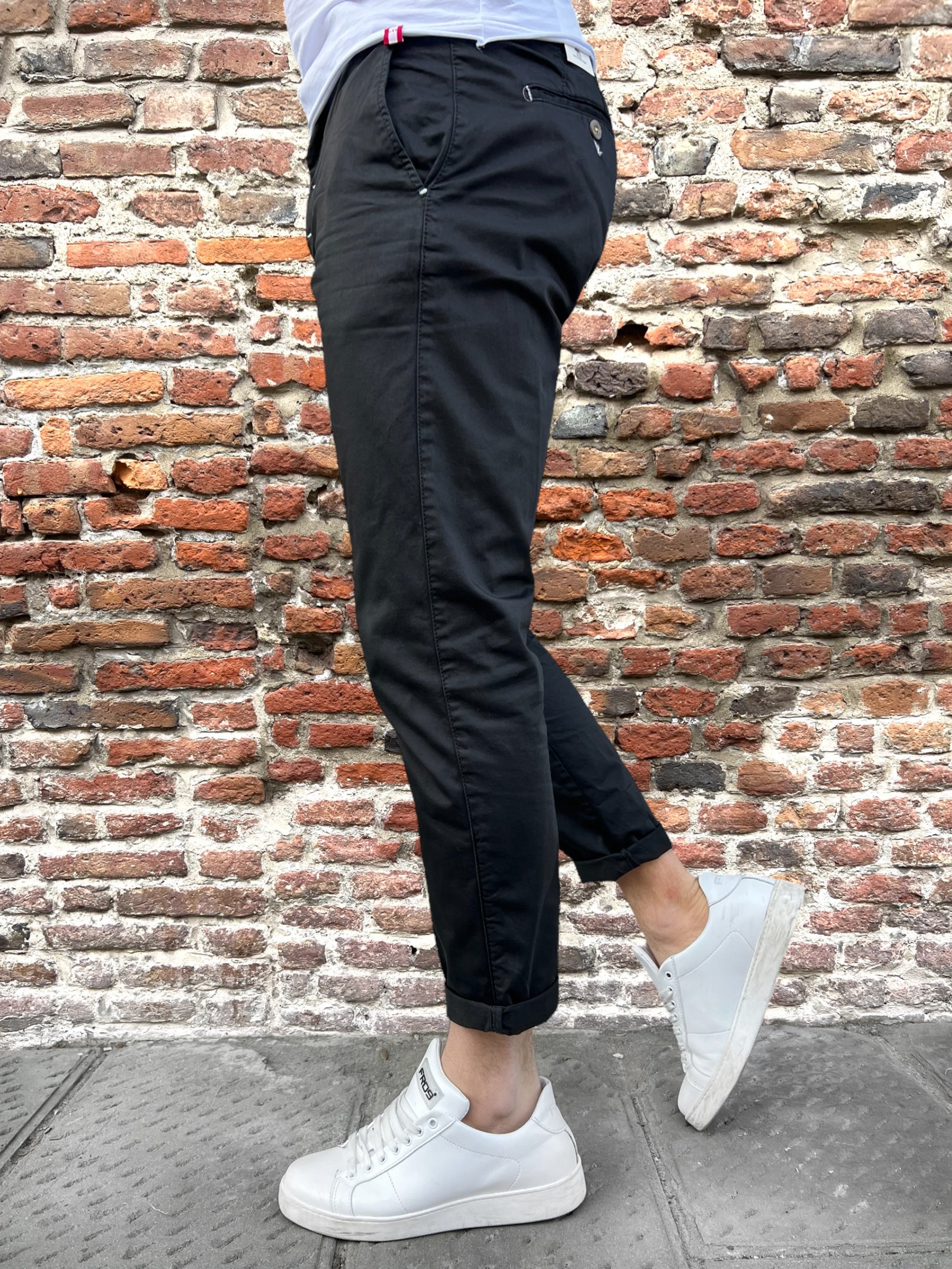 Chinos Berna Nero (8826725106004)