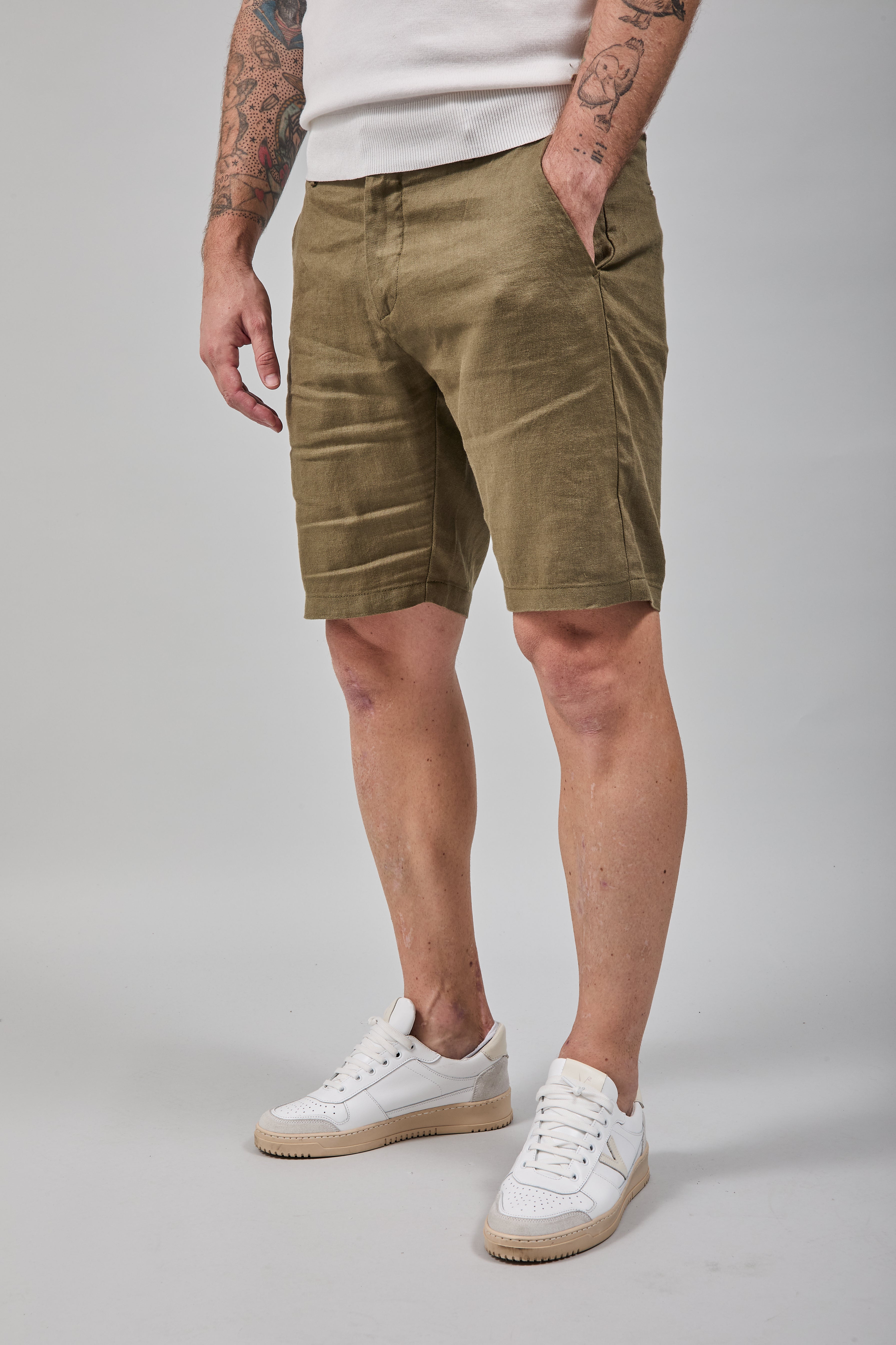 Bermuda Gianni Lupo Morris Militare