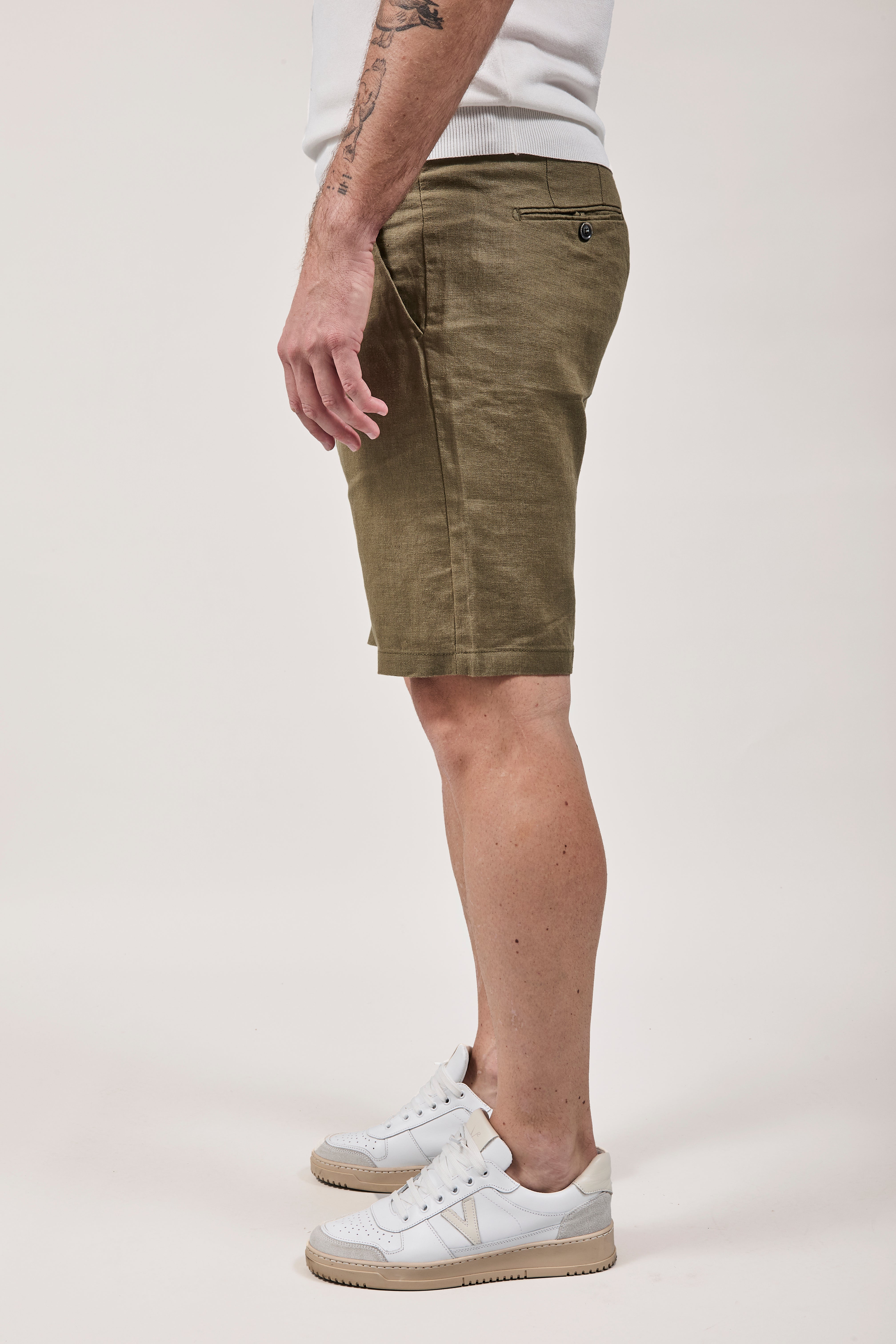 Bermuda Gianni Lupo Lino Morris Militare
