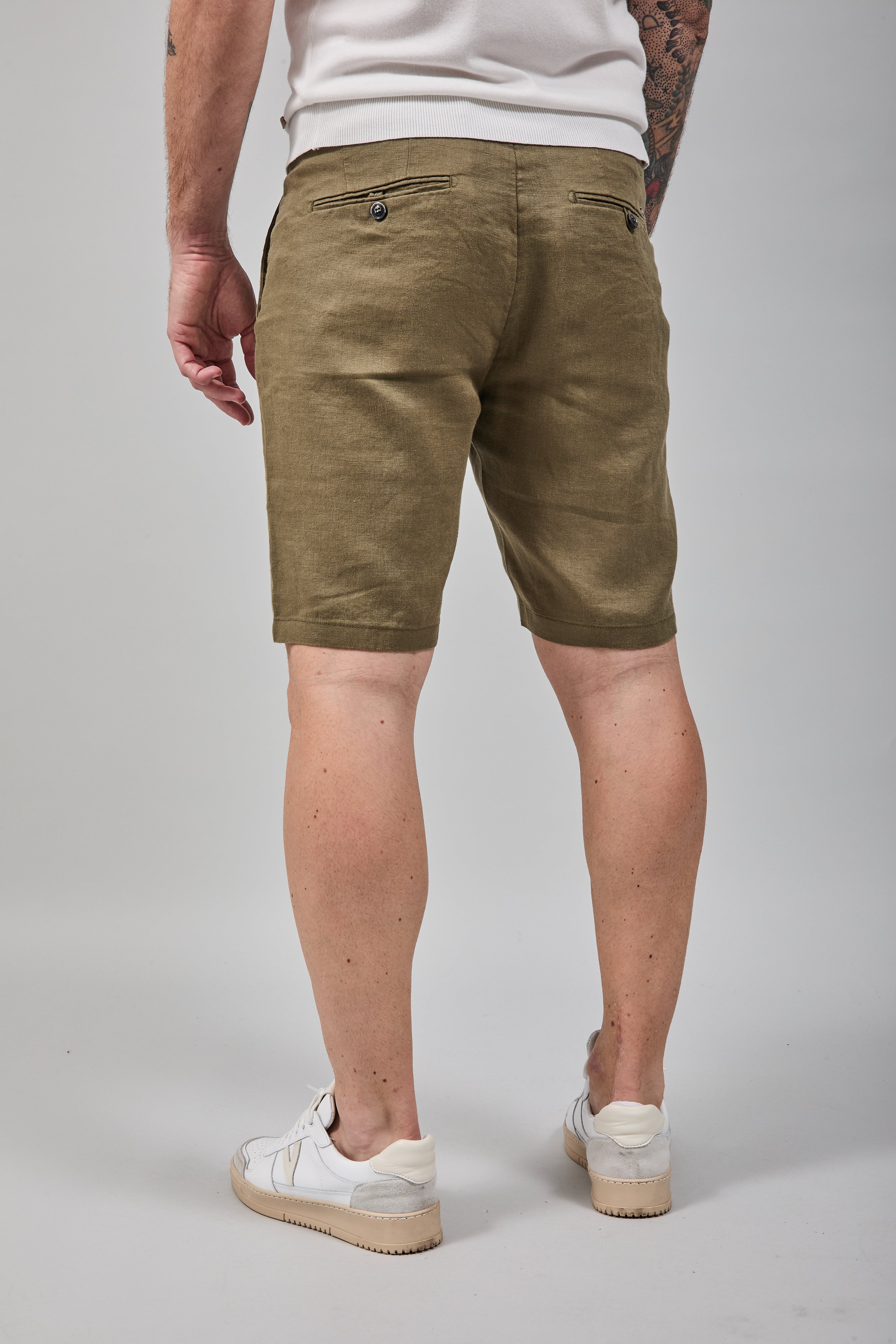Bermuda Gianni Lupo Lino Morris Militare