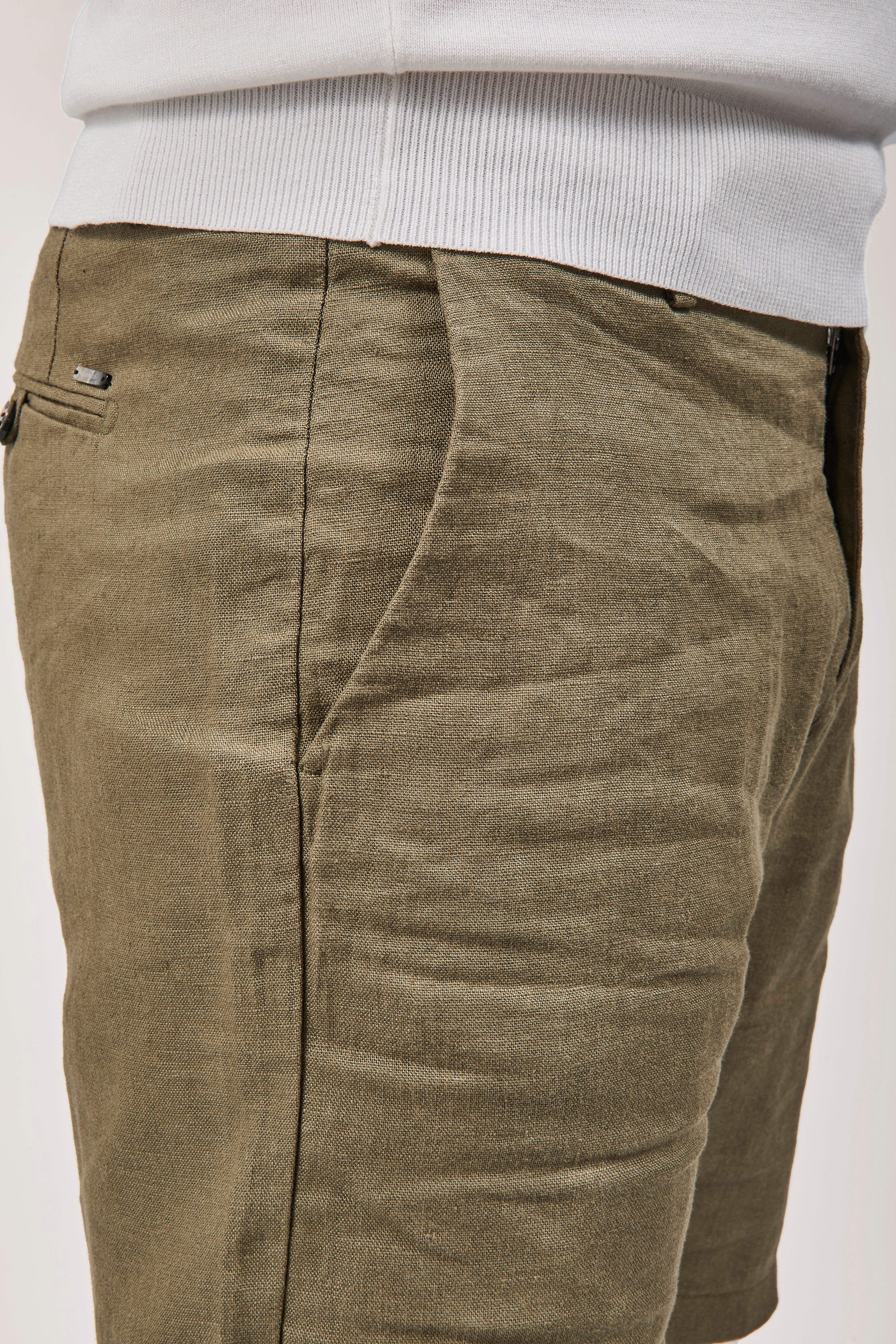 Bermuda Gianni Lupo Lino Morris Militare