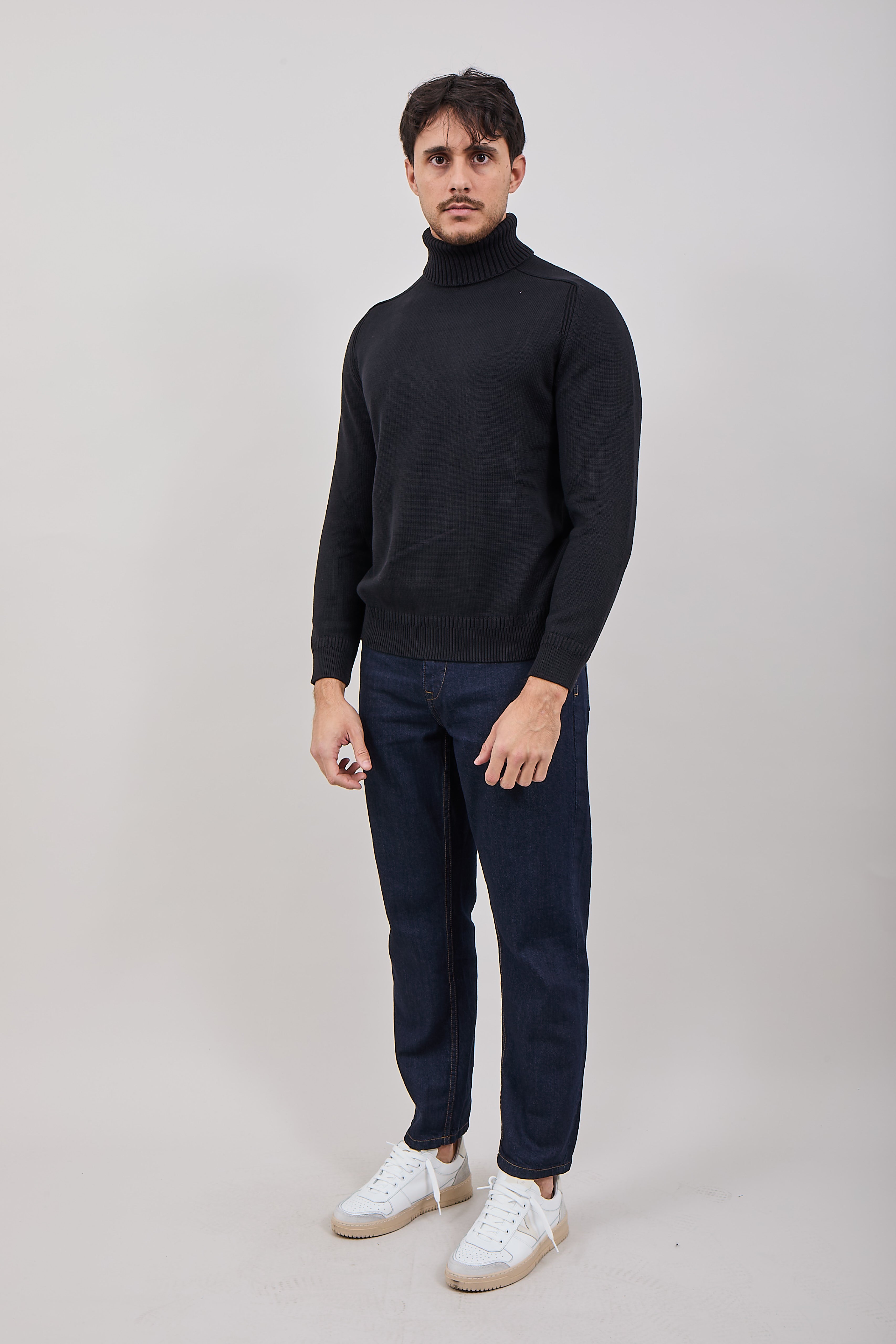 Dolcevita Diktat Nero