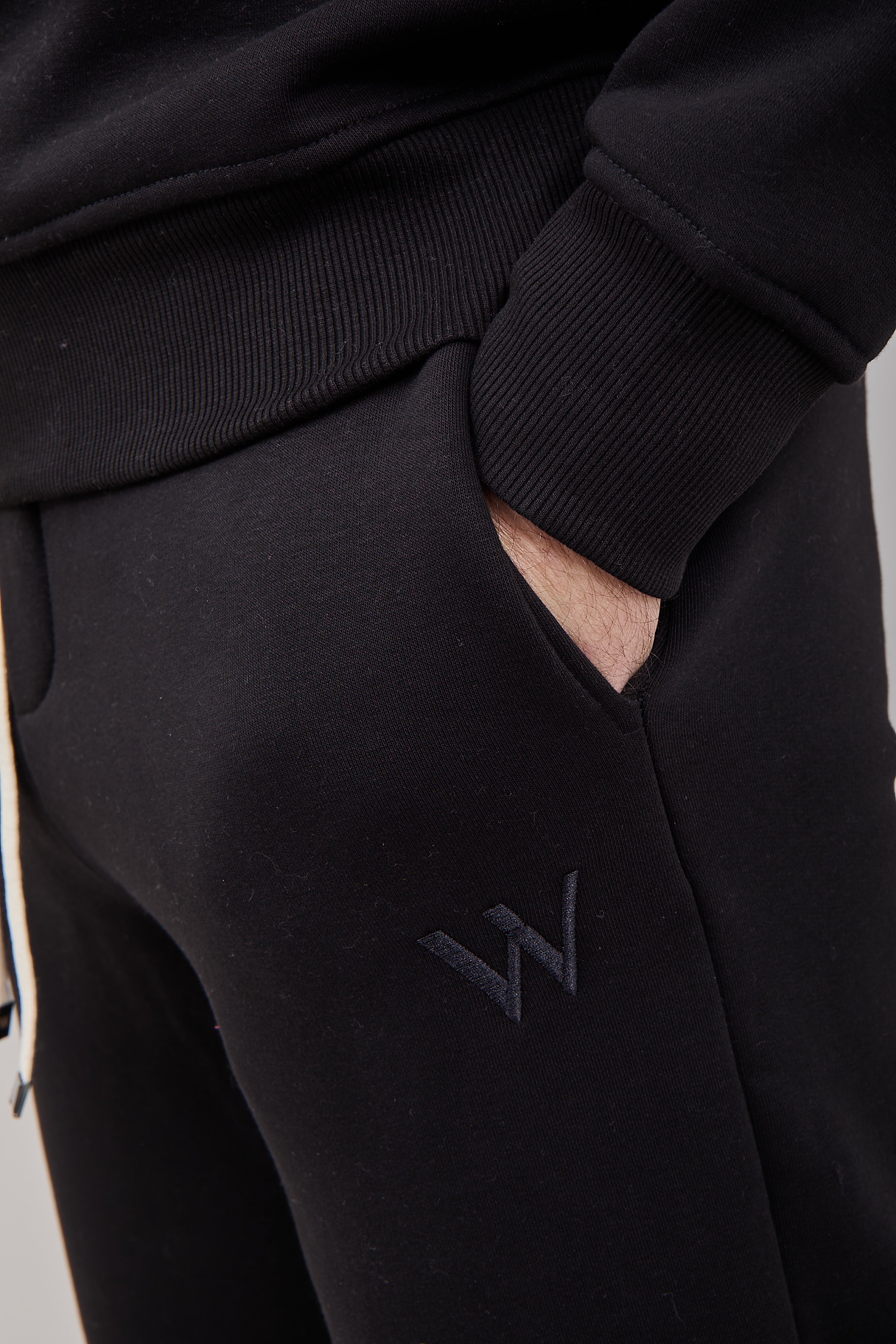 Felpa Girocollo Why Not Brand Essential Nera