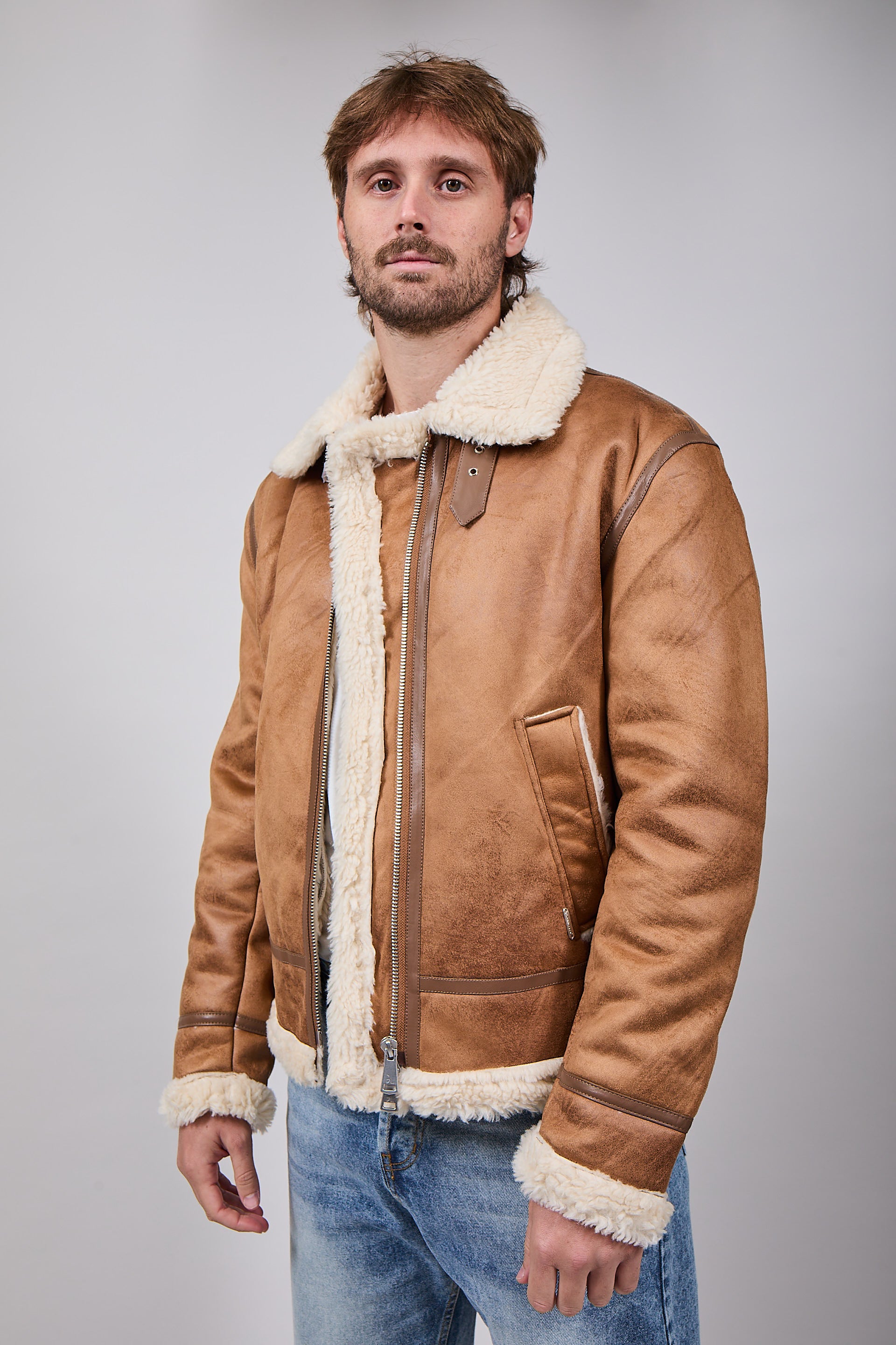 Montone Gianni Lupo Cammello 9800 (12311461790036)