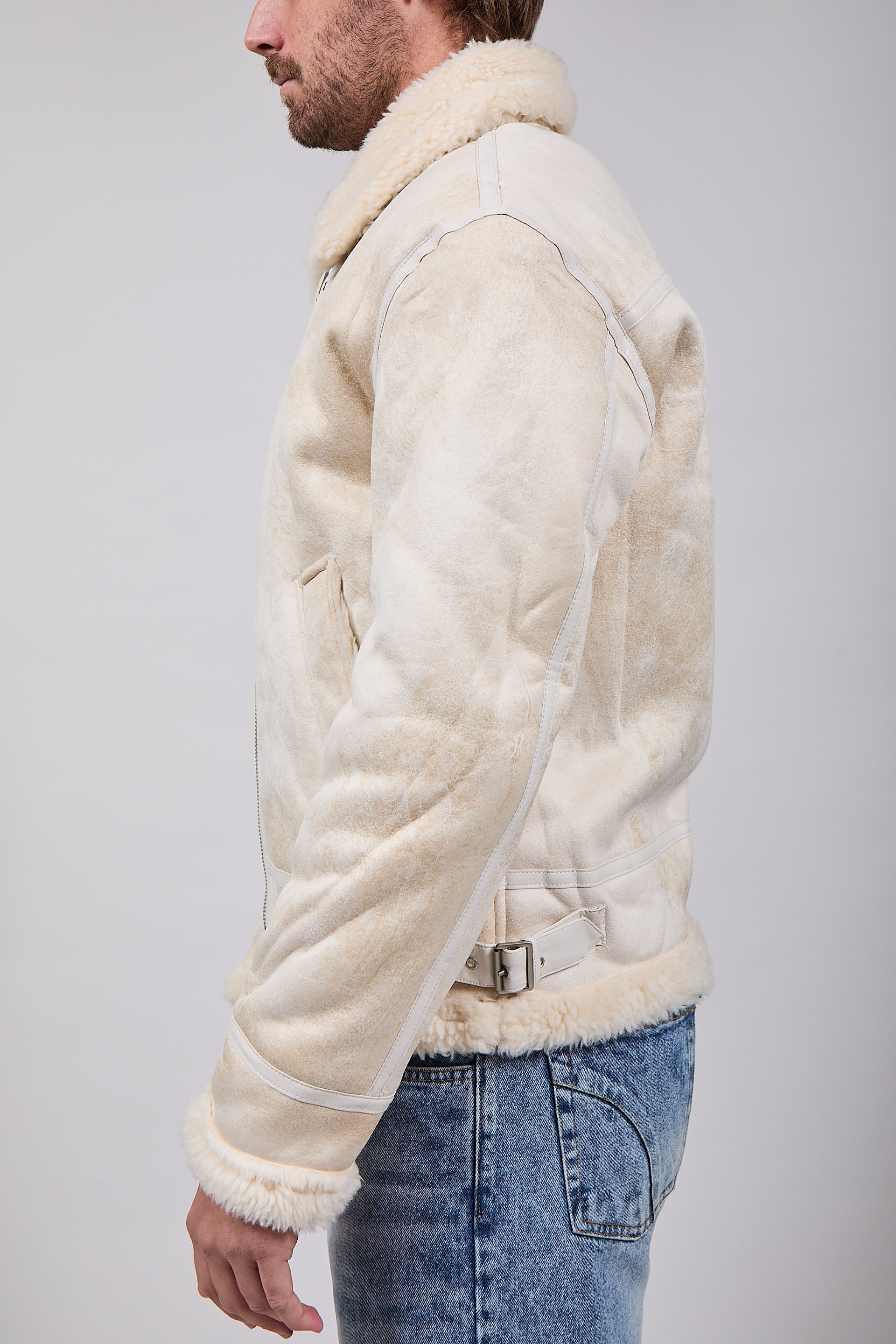 Montone Gianni Lupo Bianco 9800 (12311470899540)
