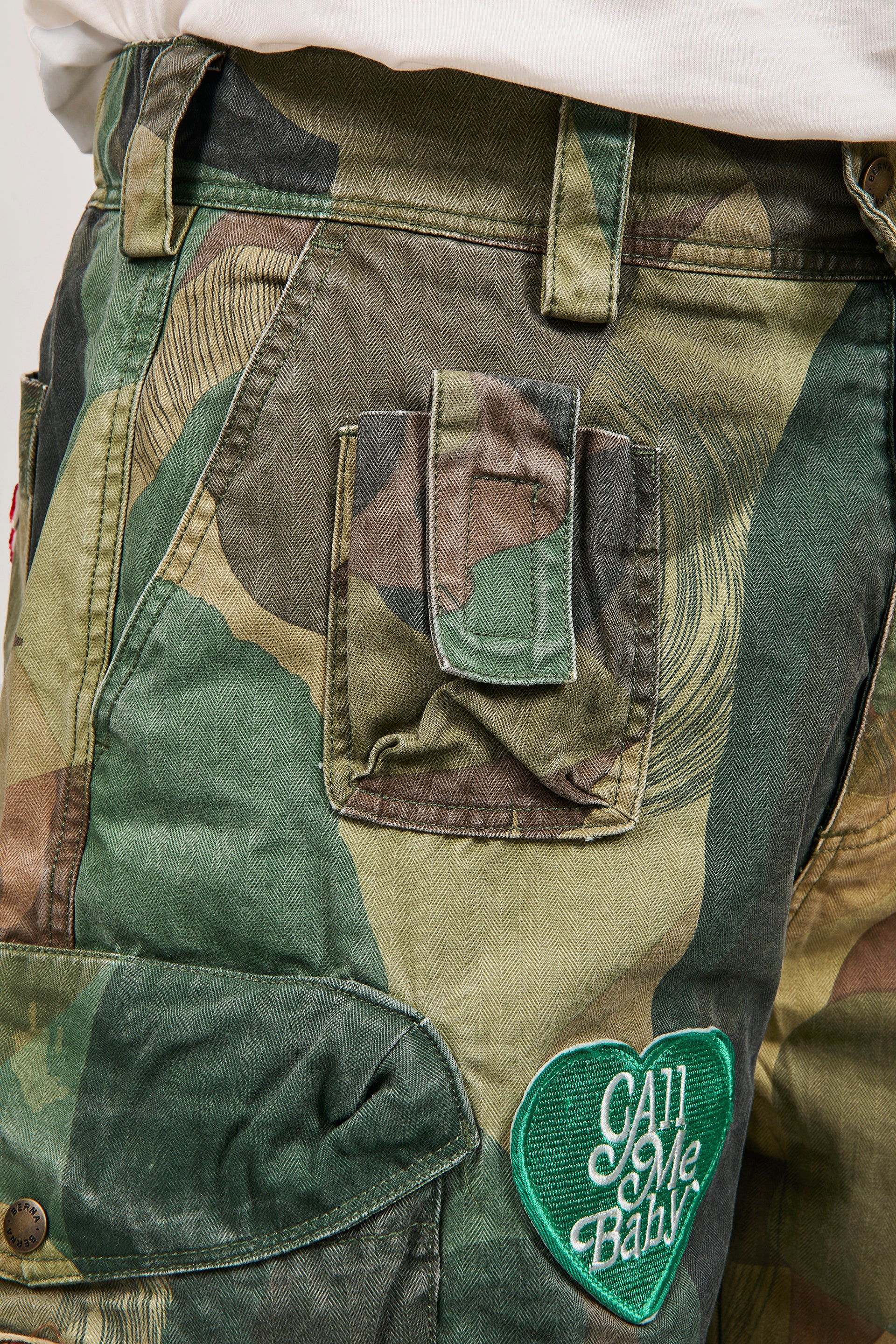 Bermuda Berna Cargo Camou Patch