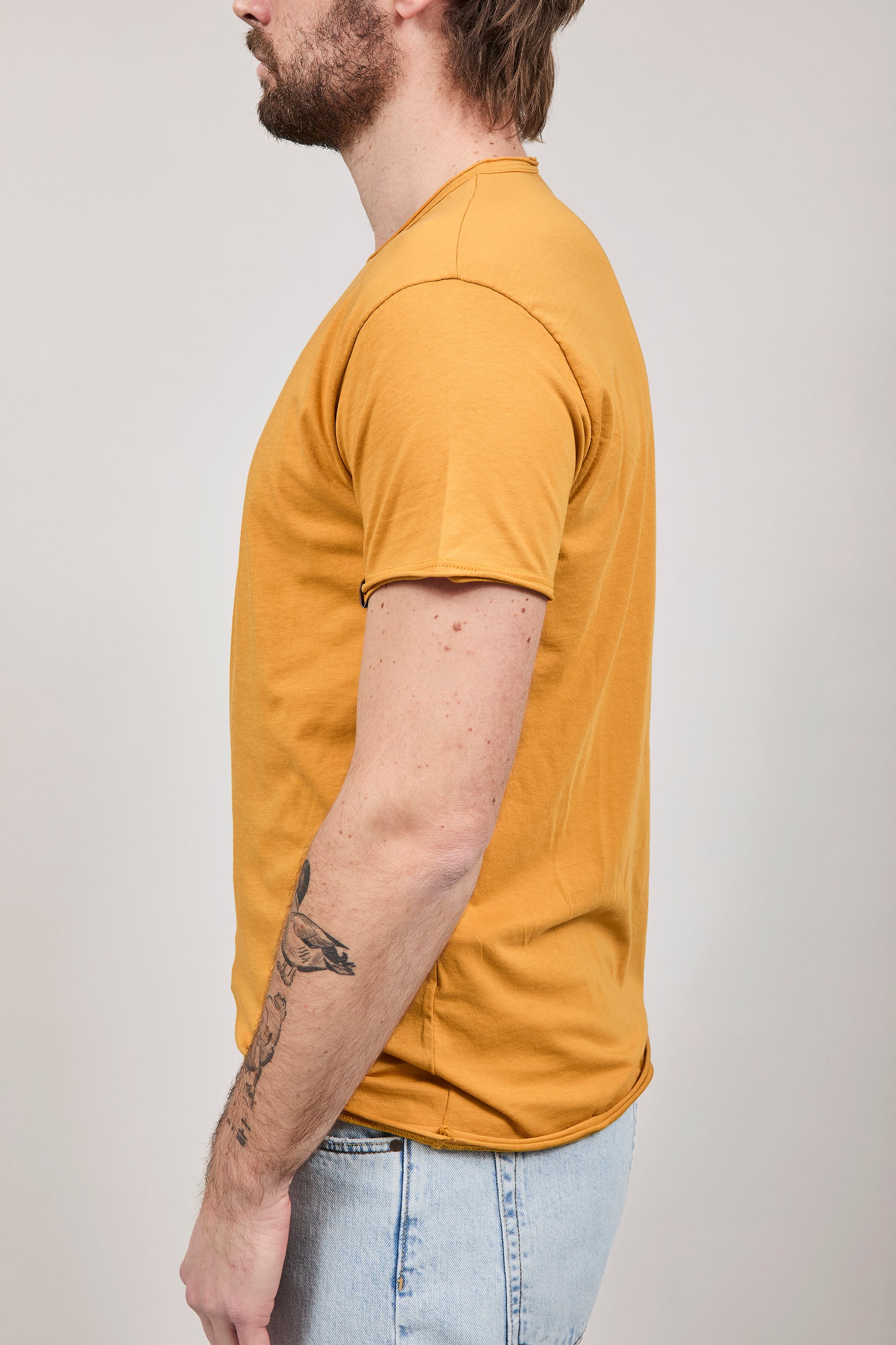 T-shirt basica Block Eleven Senape