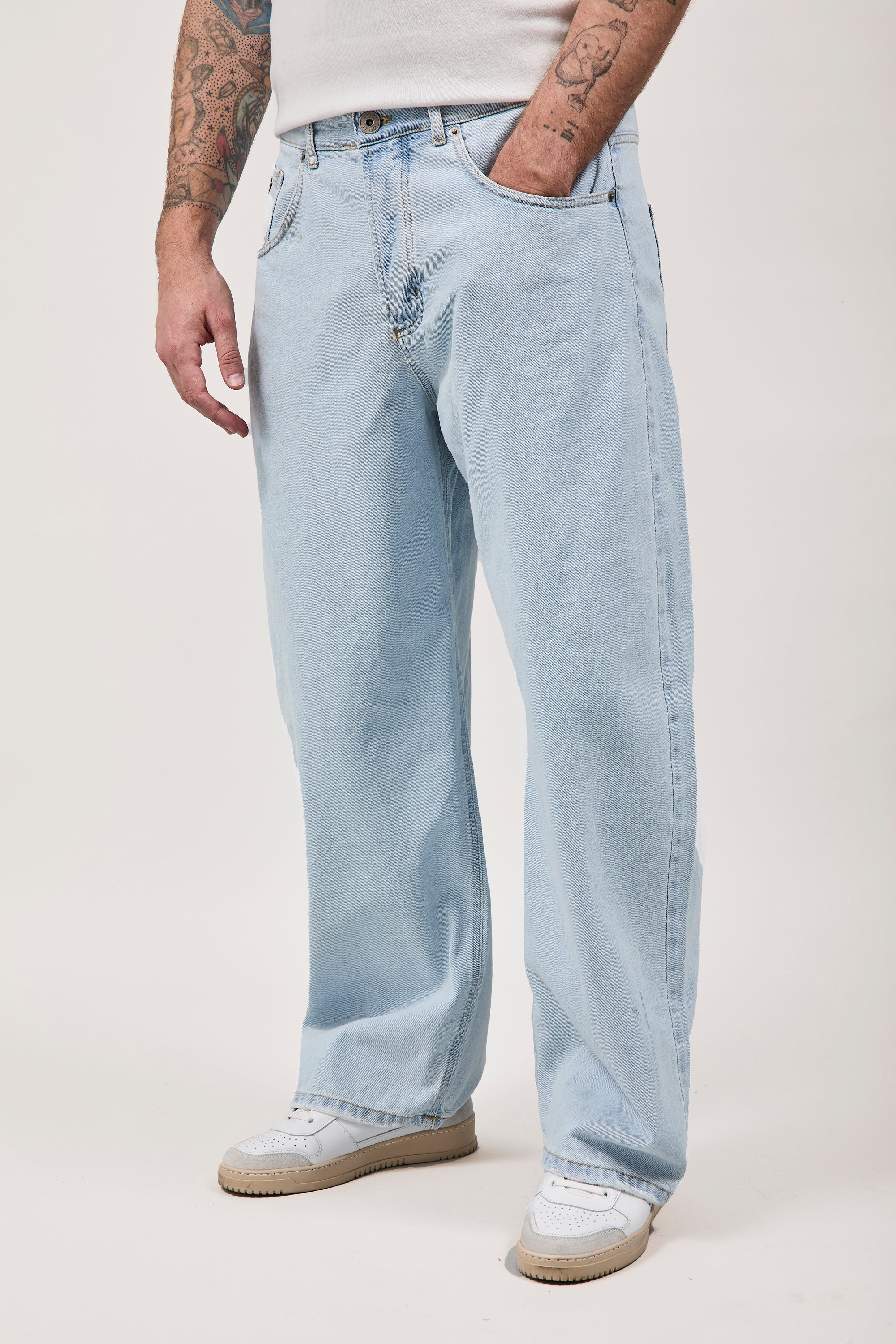 Jeans Block Eleven Baloon Blitch