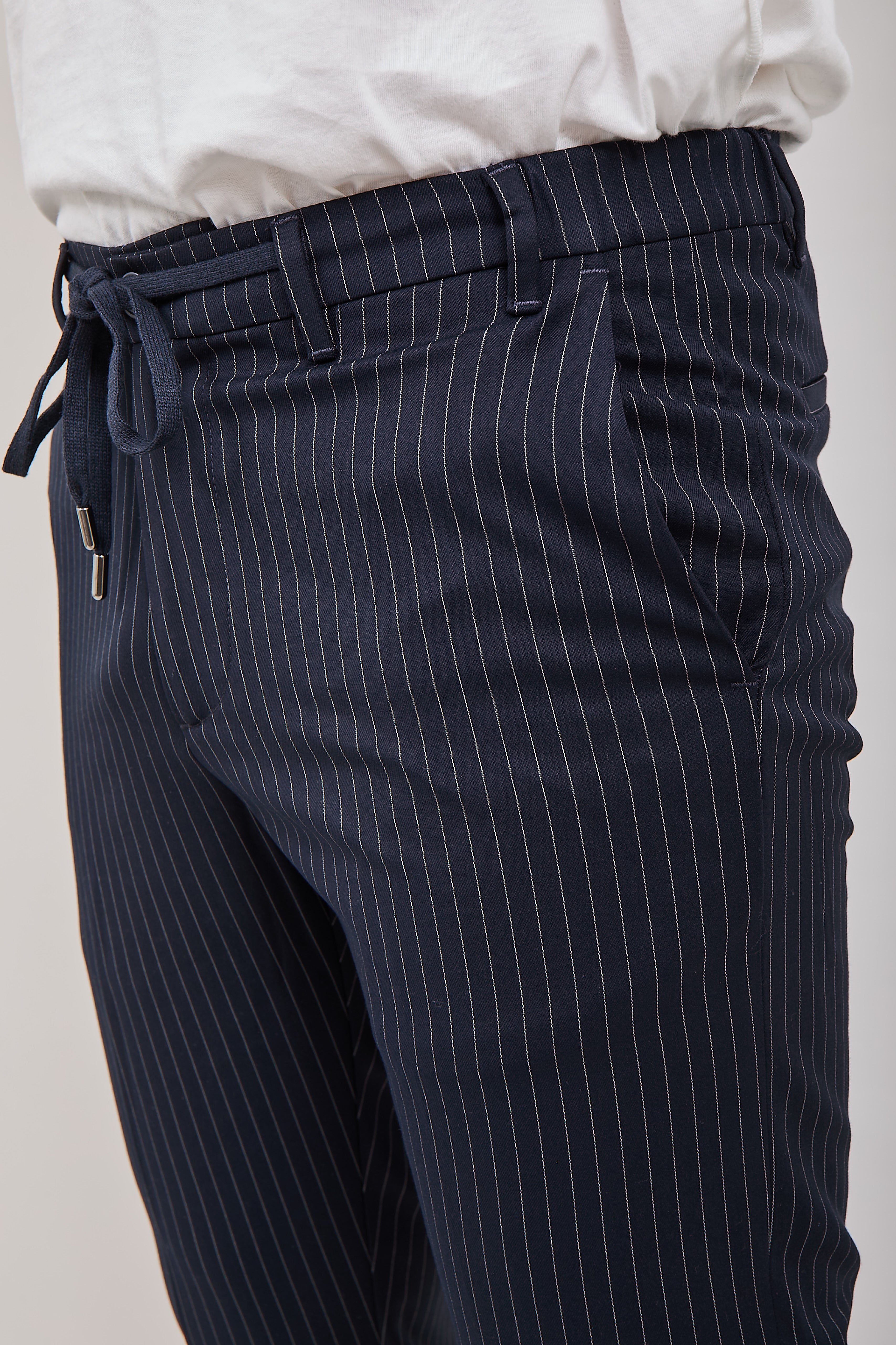 Pantaloon Why Not Brand Robinson Blu