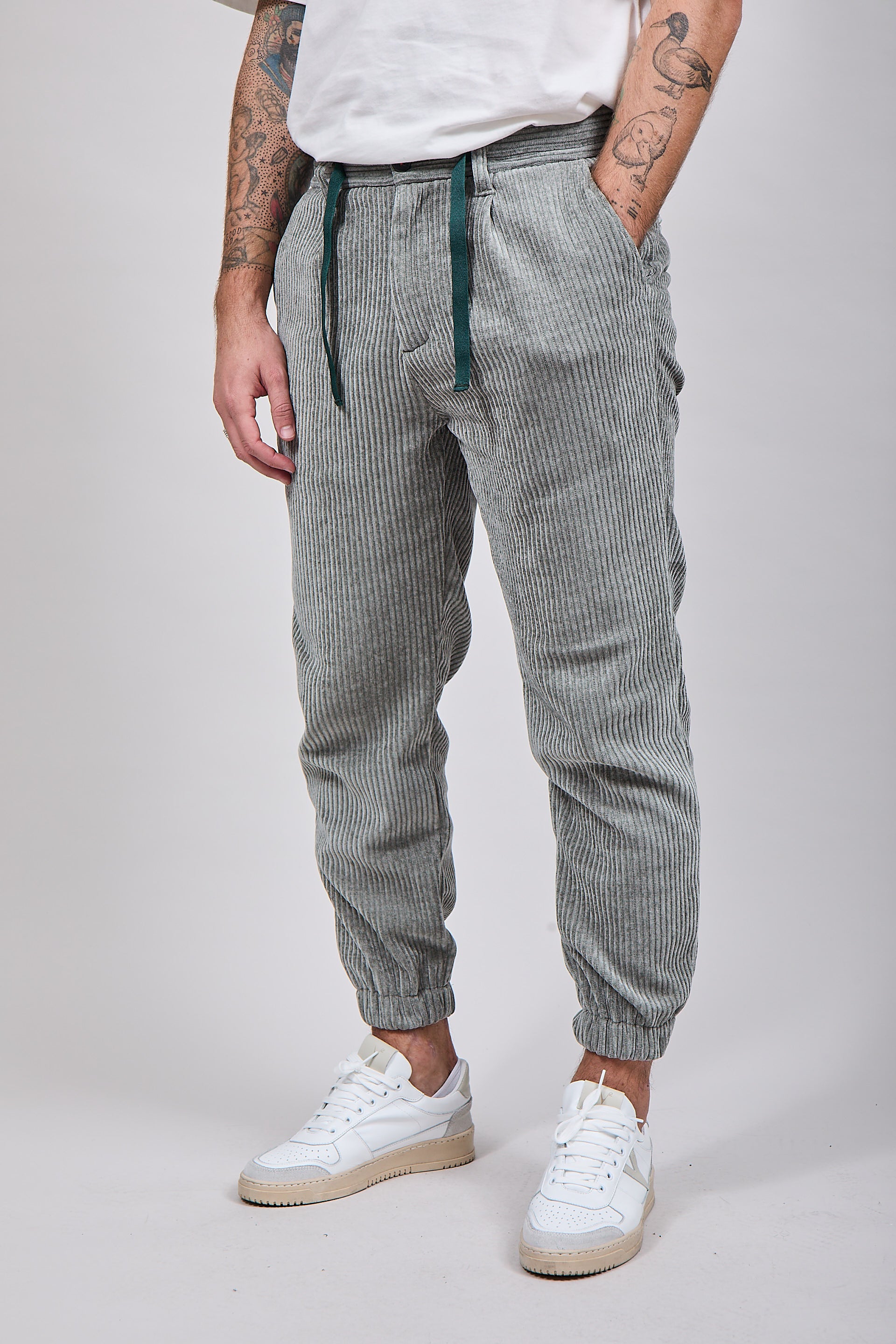 Pantalone velluto Berna polsino 117 Verde