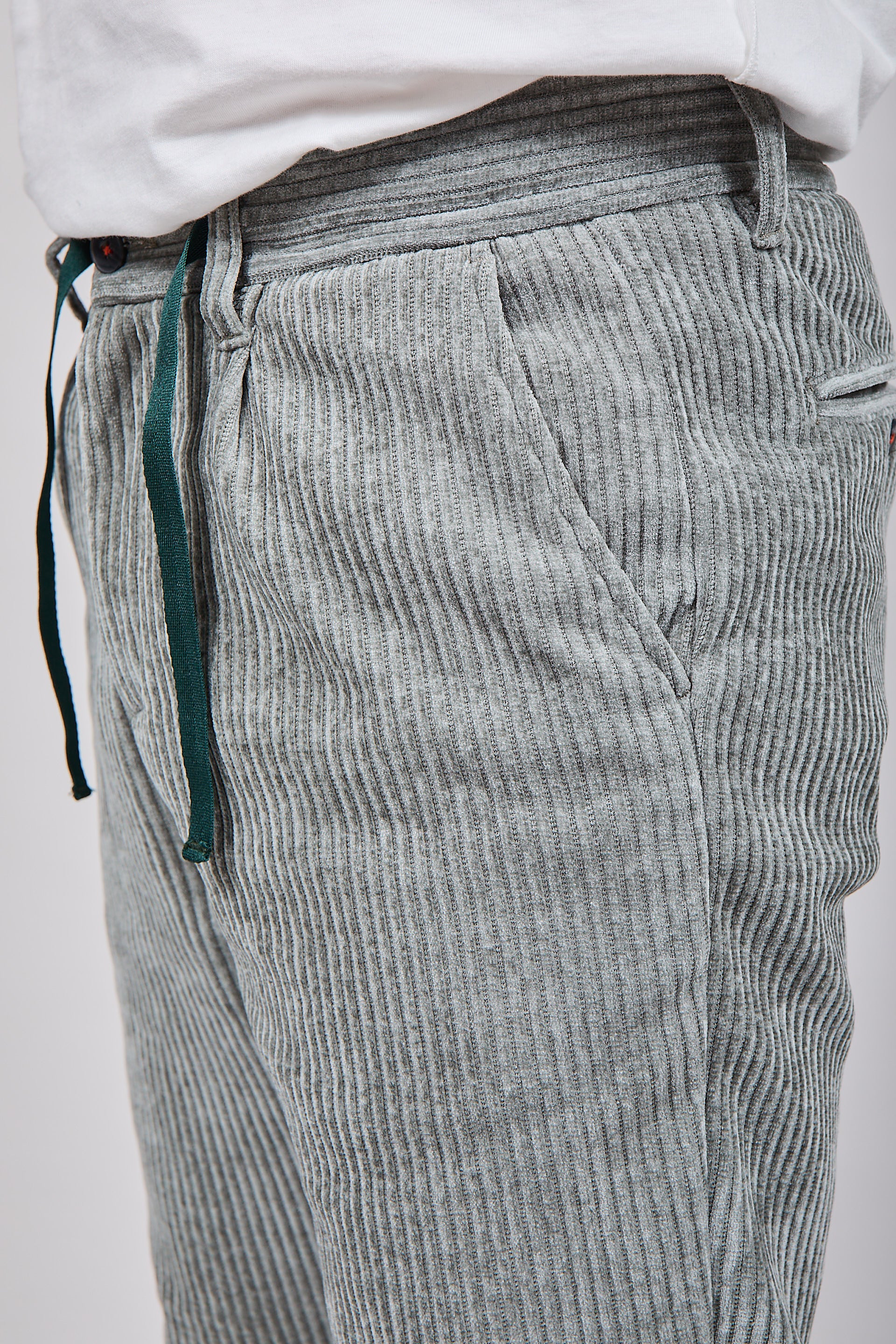 Pantalone velluto Berna polsino 117 Verde
