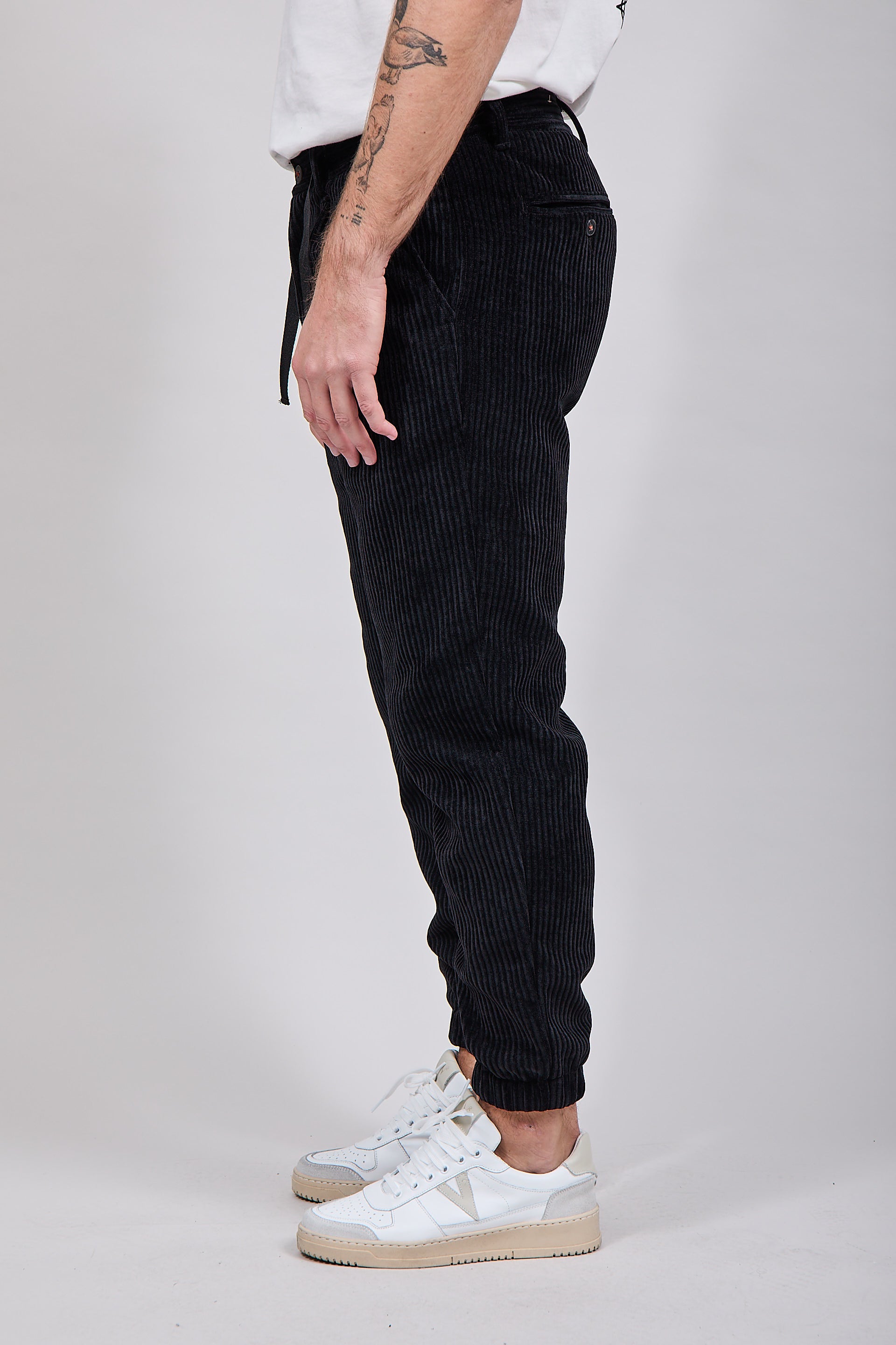 Pantalone velluto Berna polsino 117 Nero