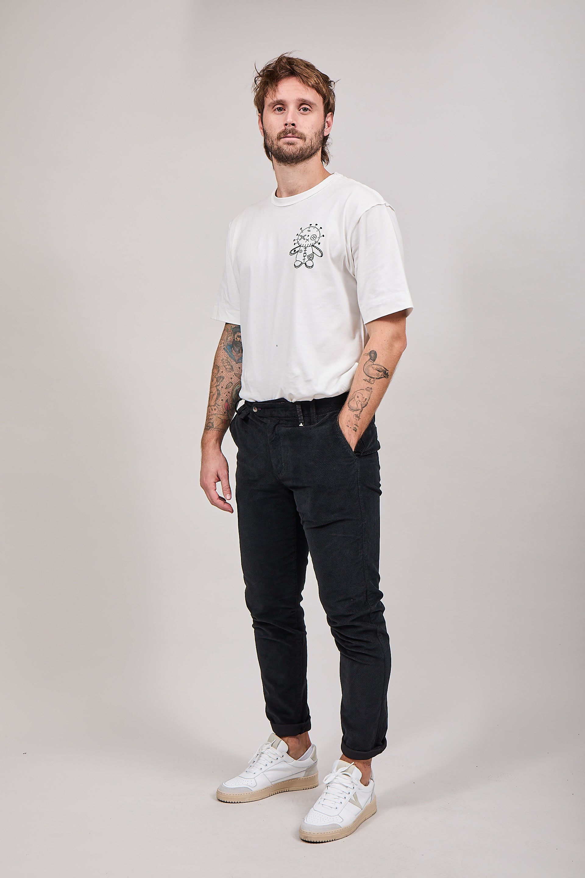 Pantalone velluto Berna chinos 118 Nero