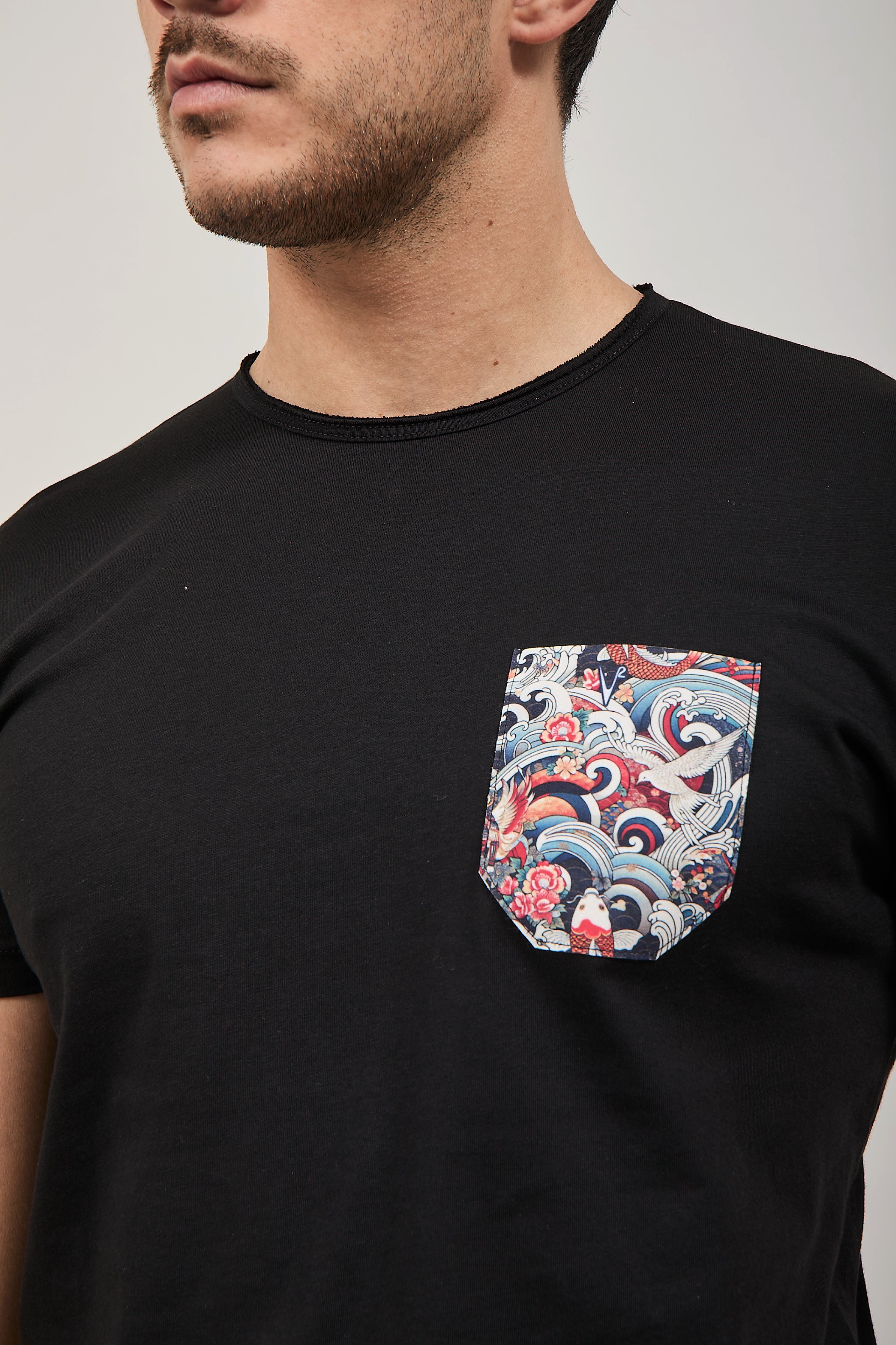 T-shirt V2 Taschino Nera N1