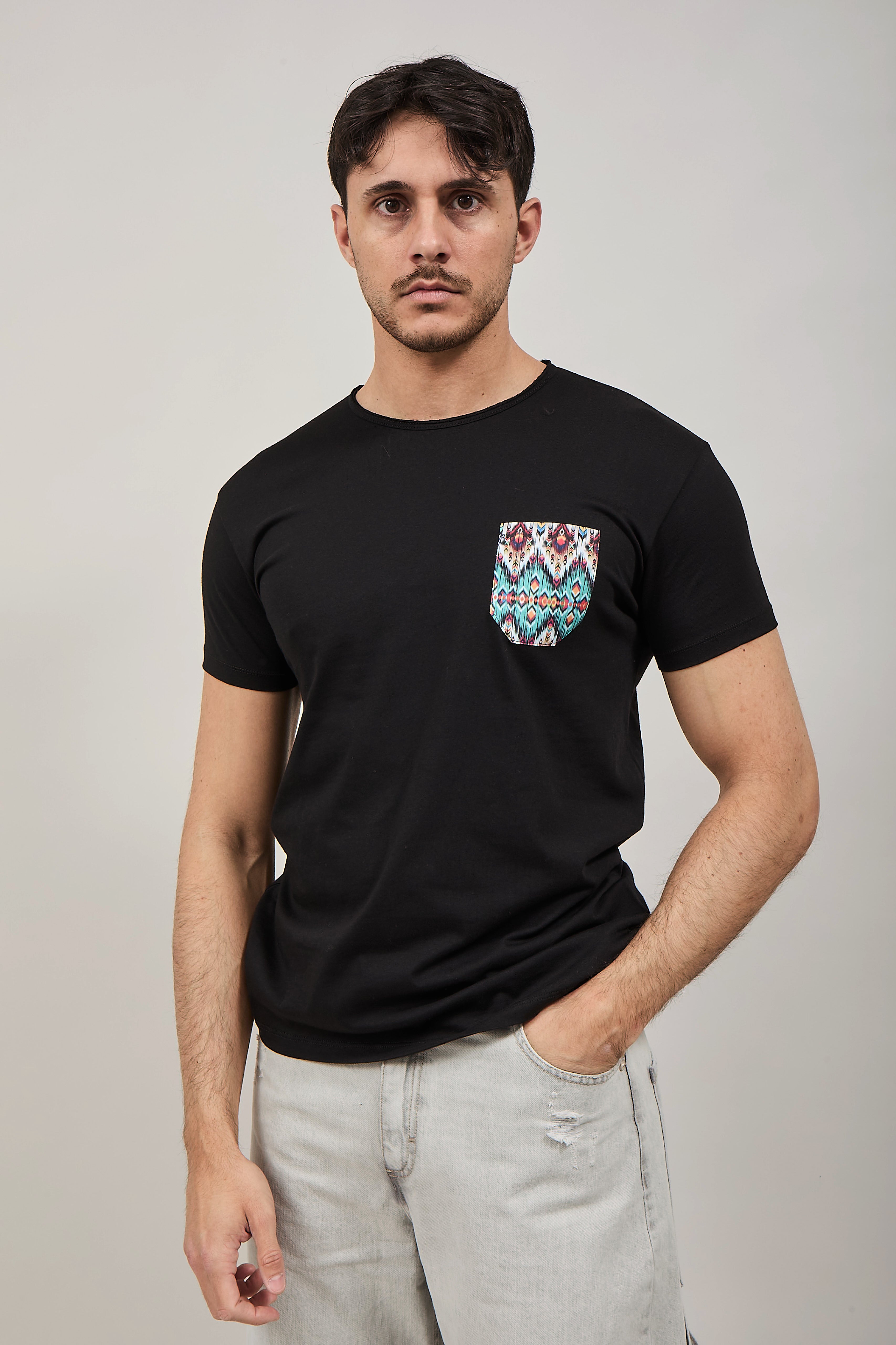 T-shirt V2 Taschino Nera N2