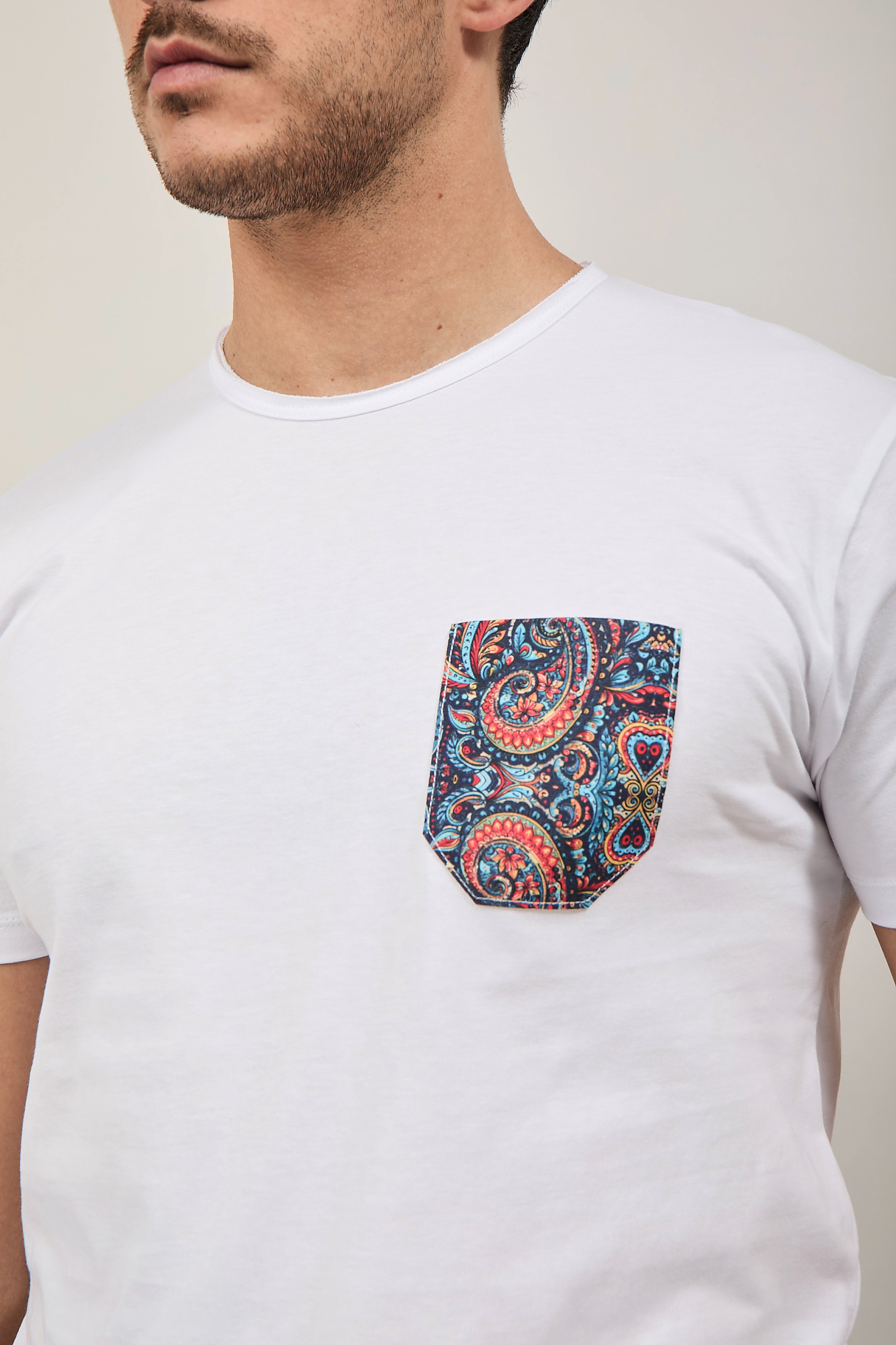 T-shirt V2 Taschino Bianca B5
