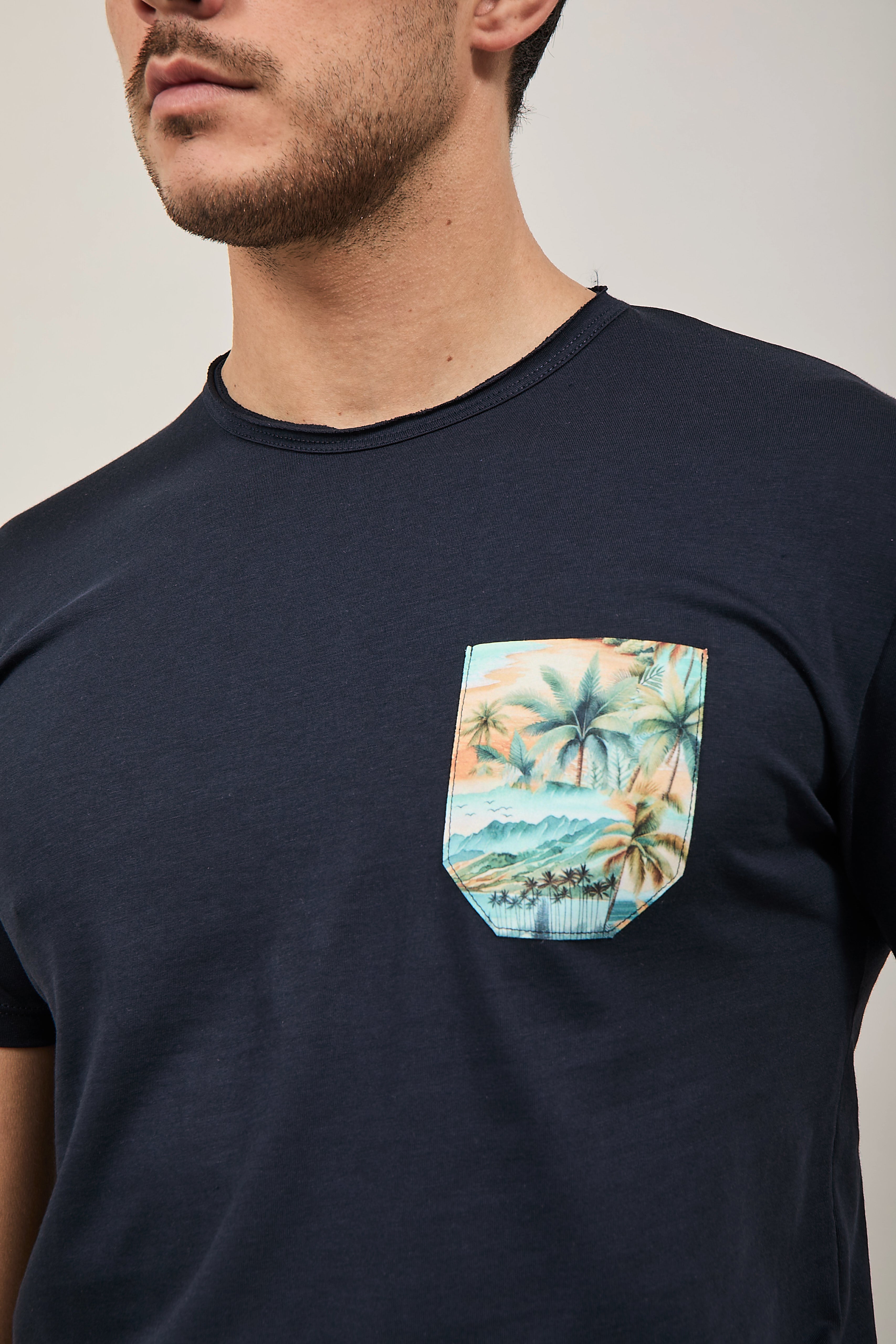 T-shirt V2 Taschino Blu BL9