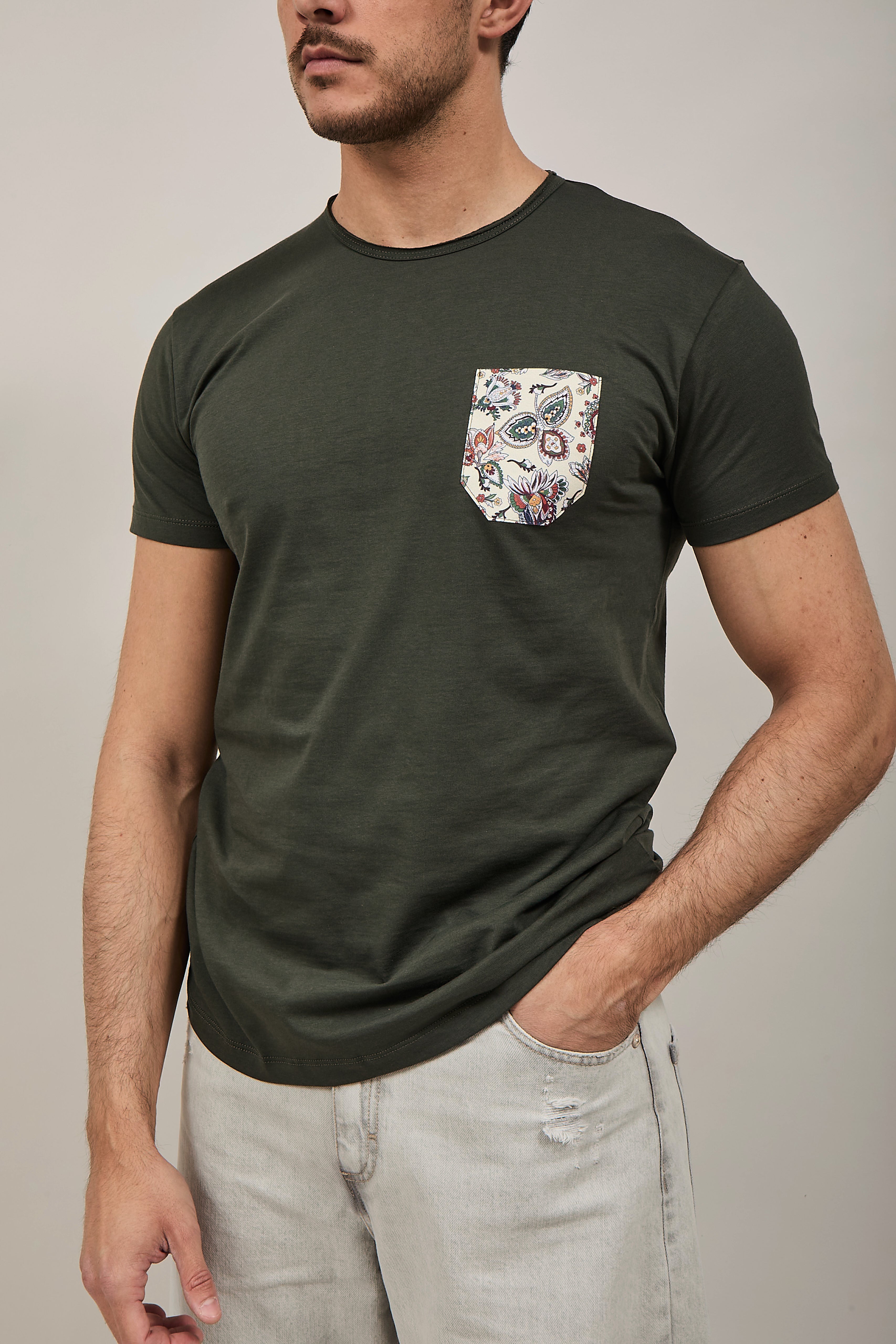 T-shirt V2 Taschino Militare V4