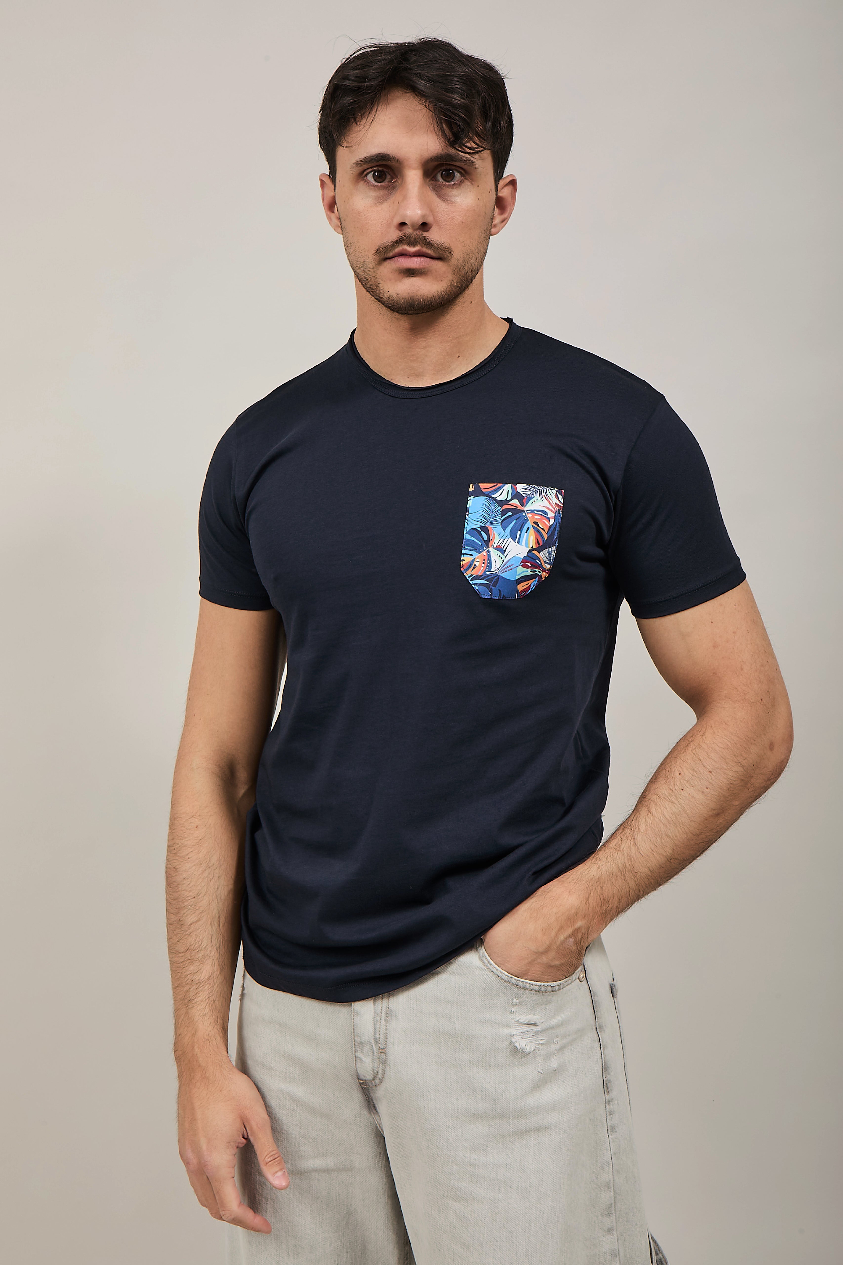 T-shirt V2 Taschino Blu BL7