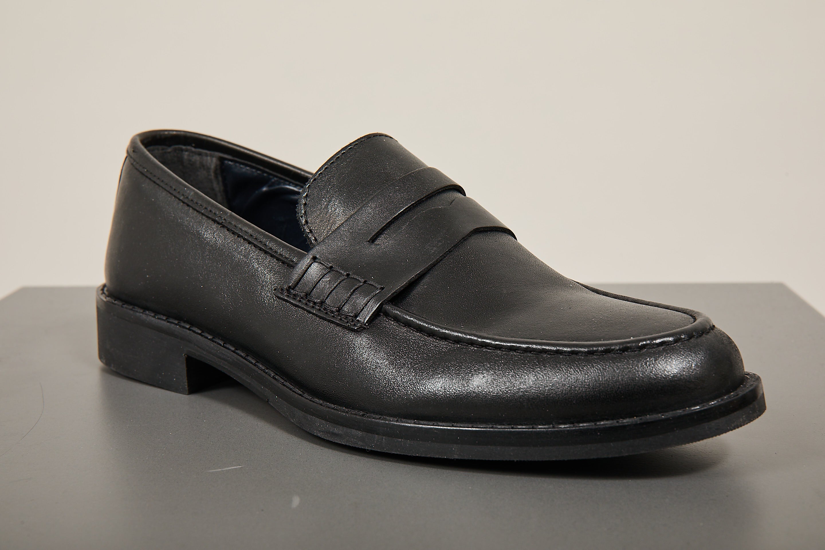 Mocassino Over-d Loafer Nero E17
