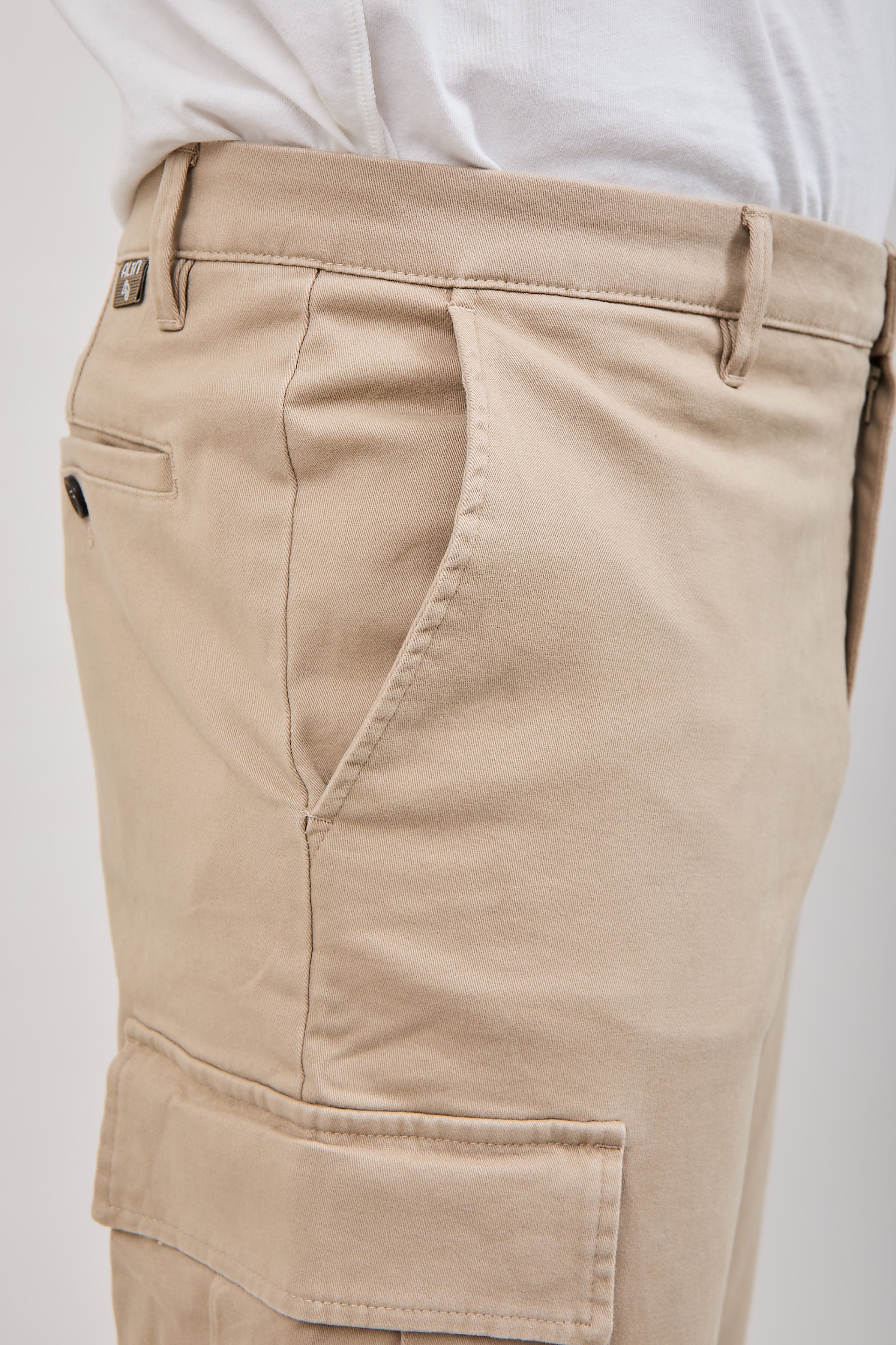 Pantalone Alta Tensione Sky Beige
