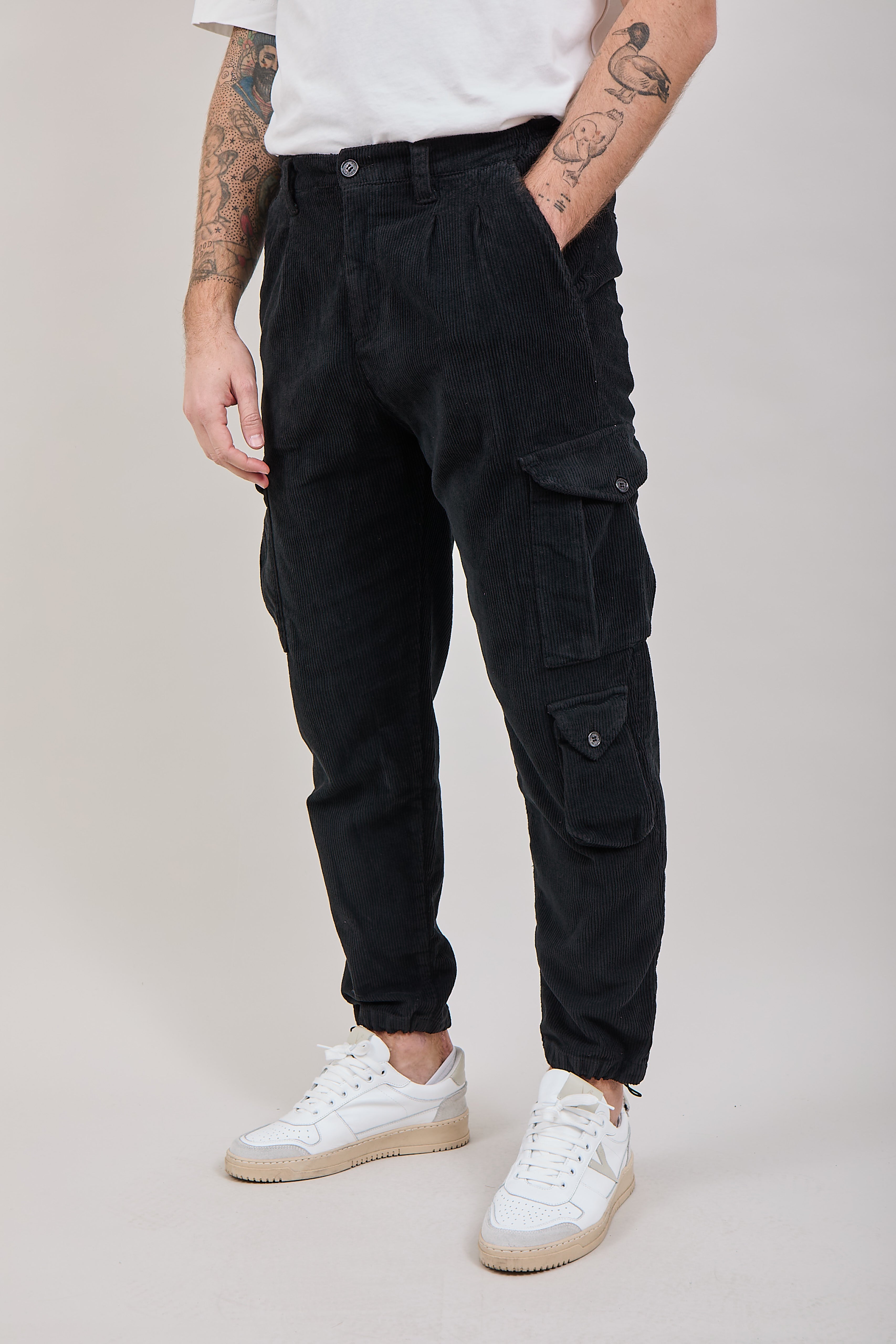 Pantalone Block Eleven Cargo Velluto Nero