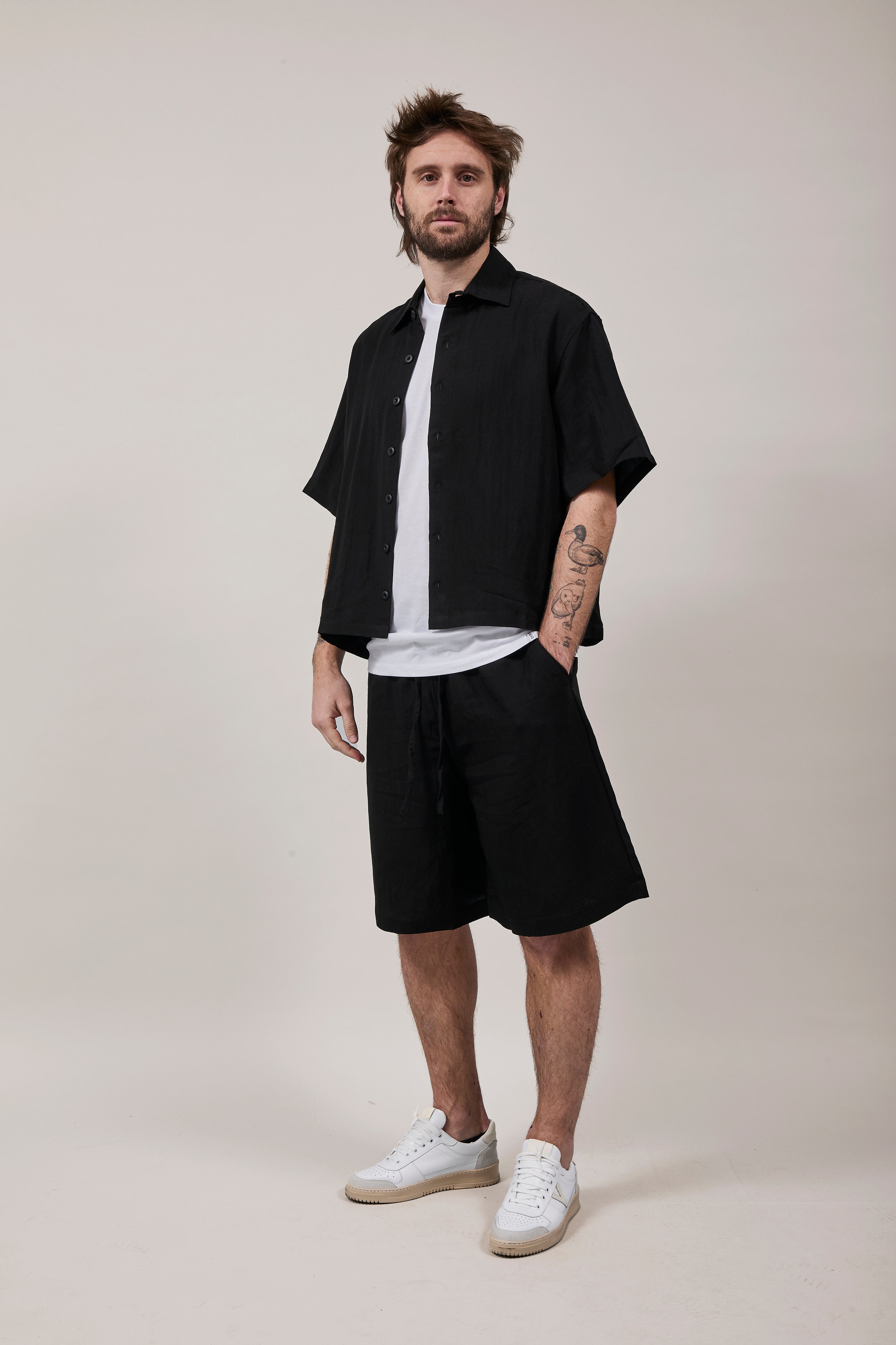 Bermuda Berna Tencel 102 Nero