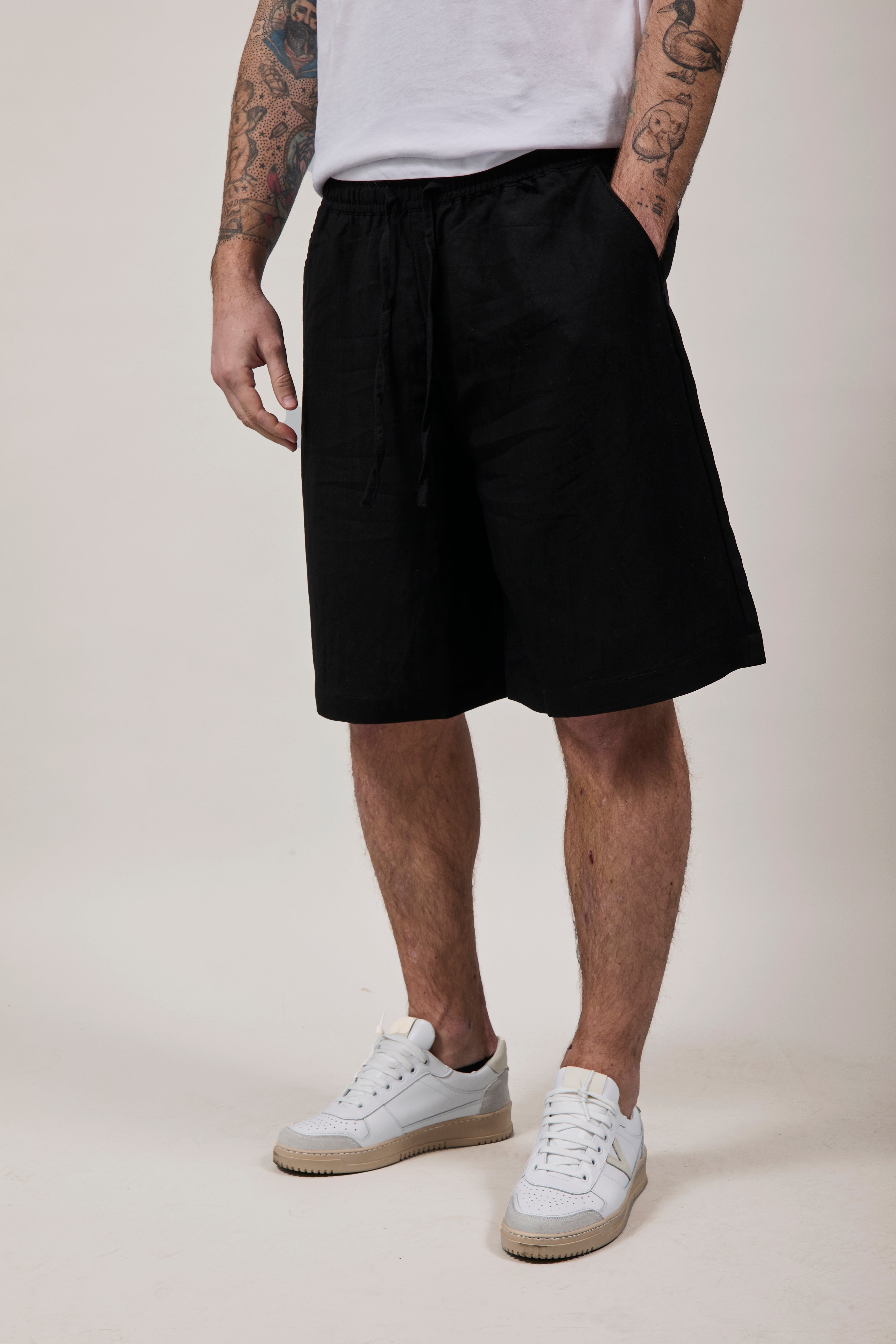 Bermuda Berna Tencel 102 Nero