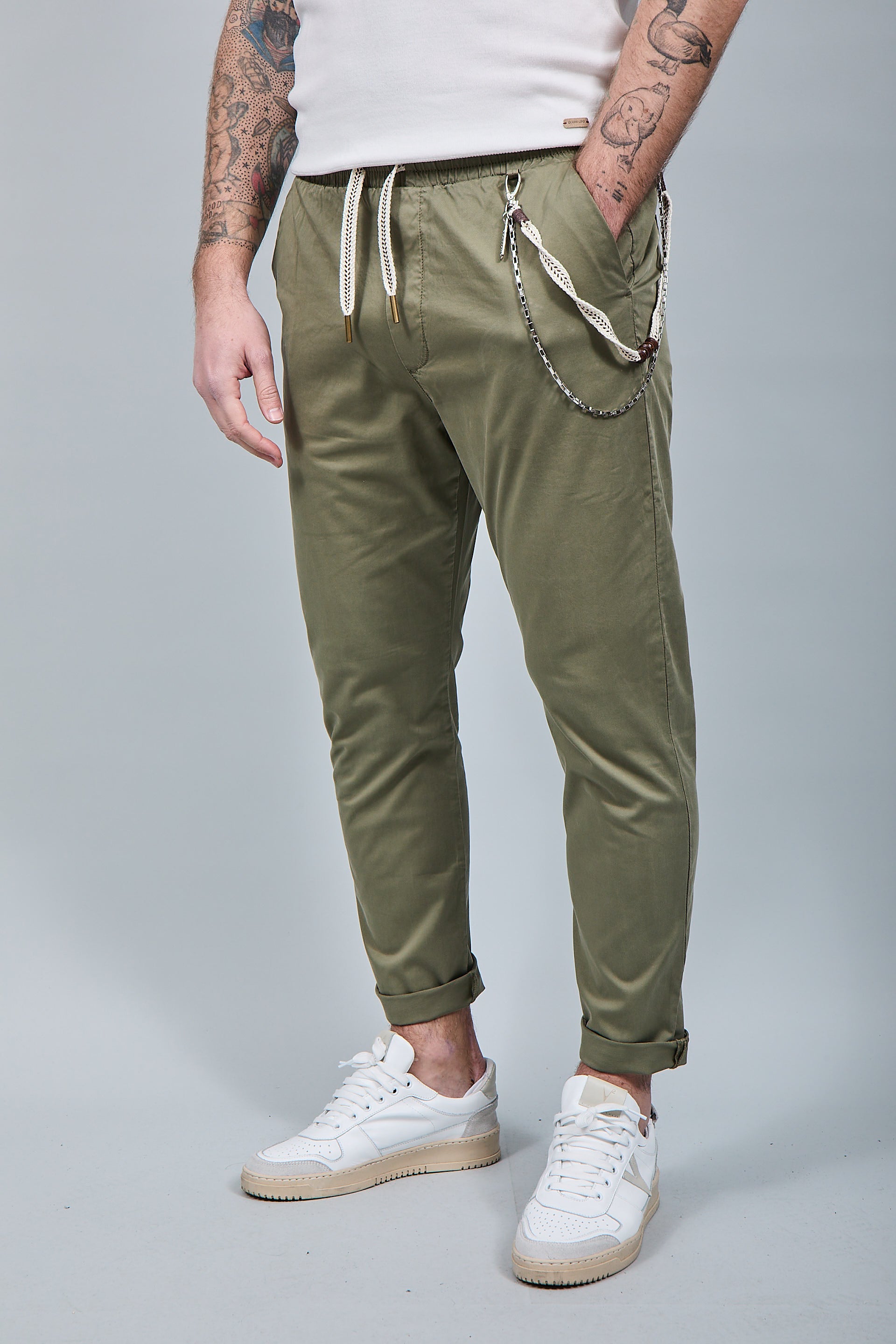 Pantalaccio Gianni Lupo 6072 Militare