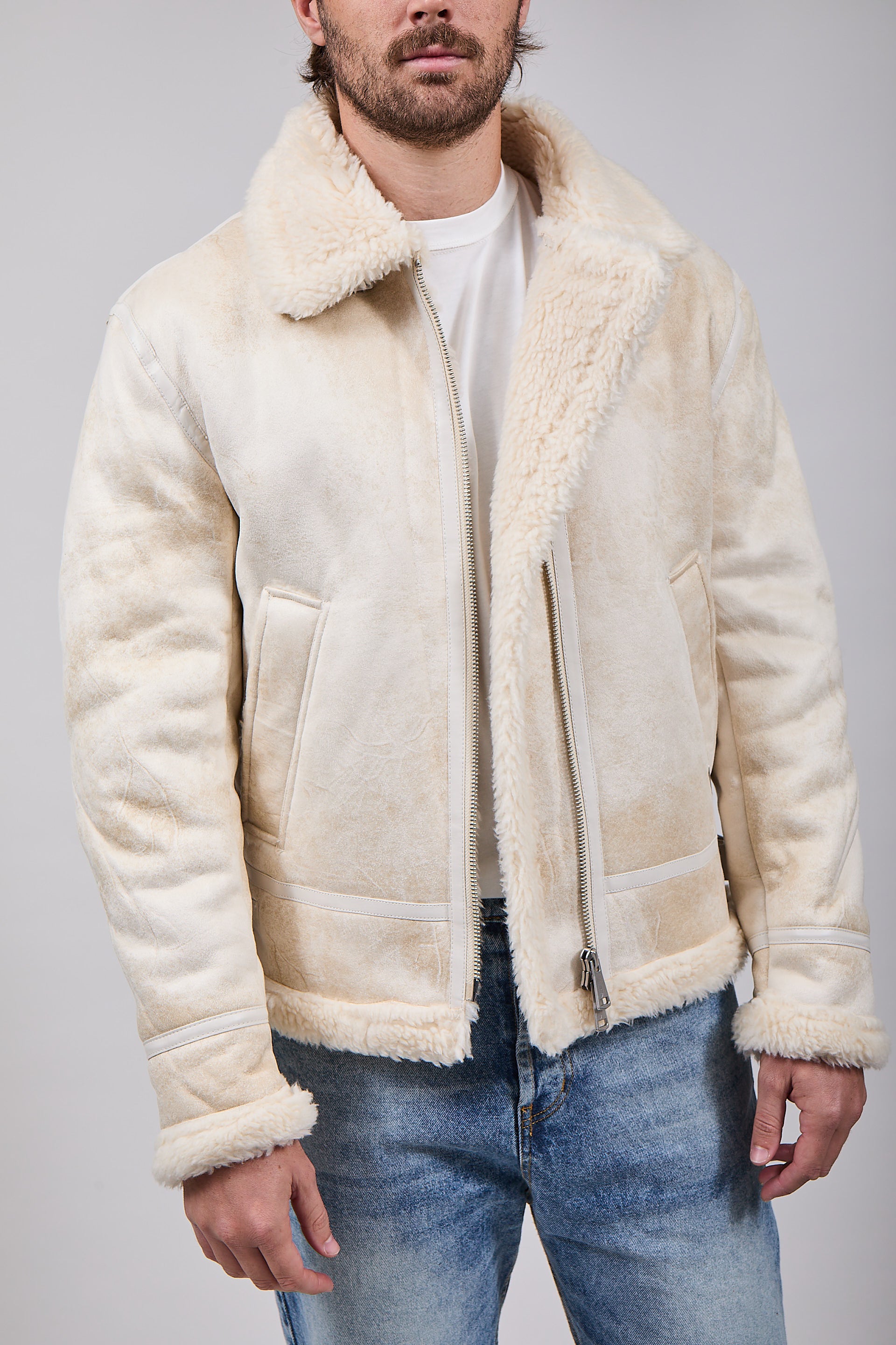 Montone Gianni Lupo Bianco 9800 (12311470899540)