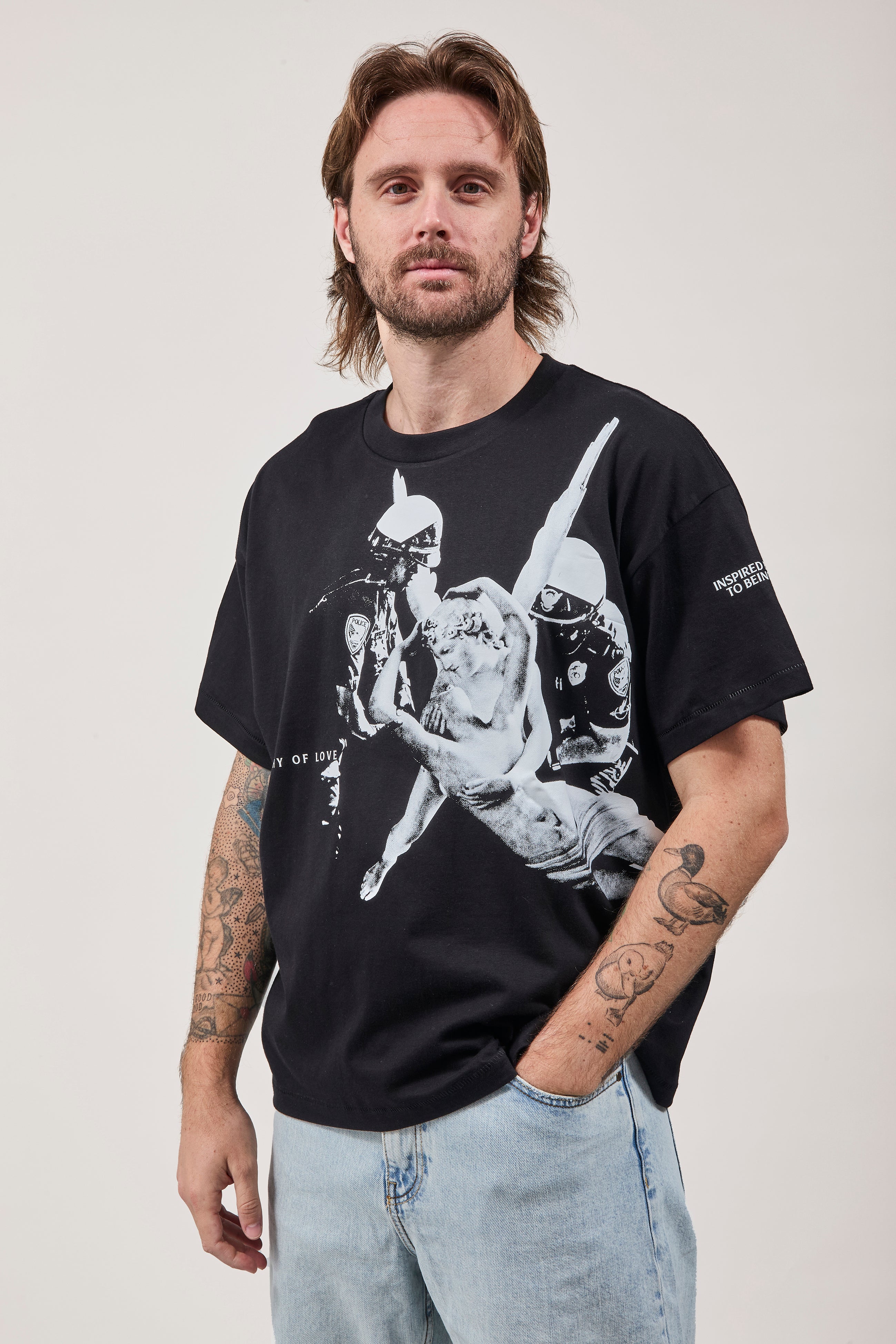 T-shirt Independent Republic Anarchy Of love