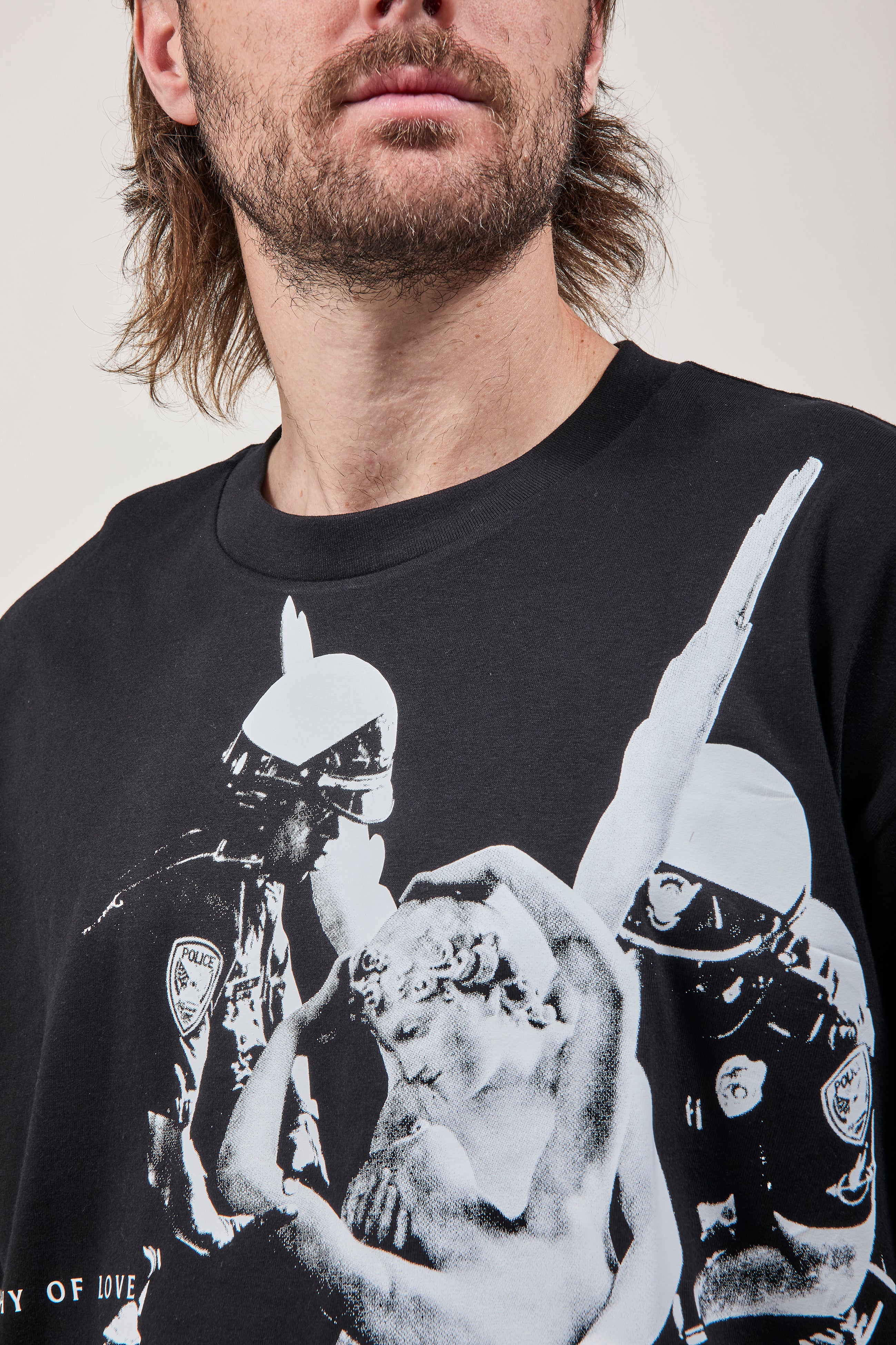 T-shirt Independent Republic Anarchy Of love