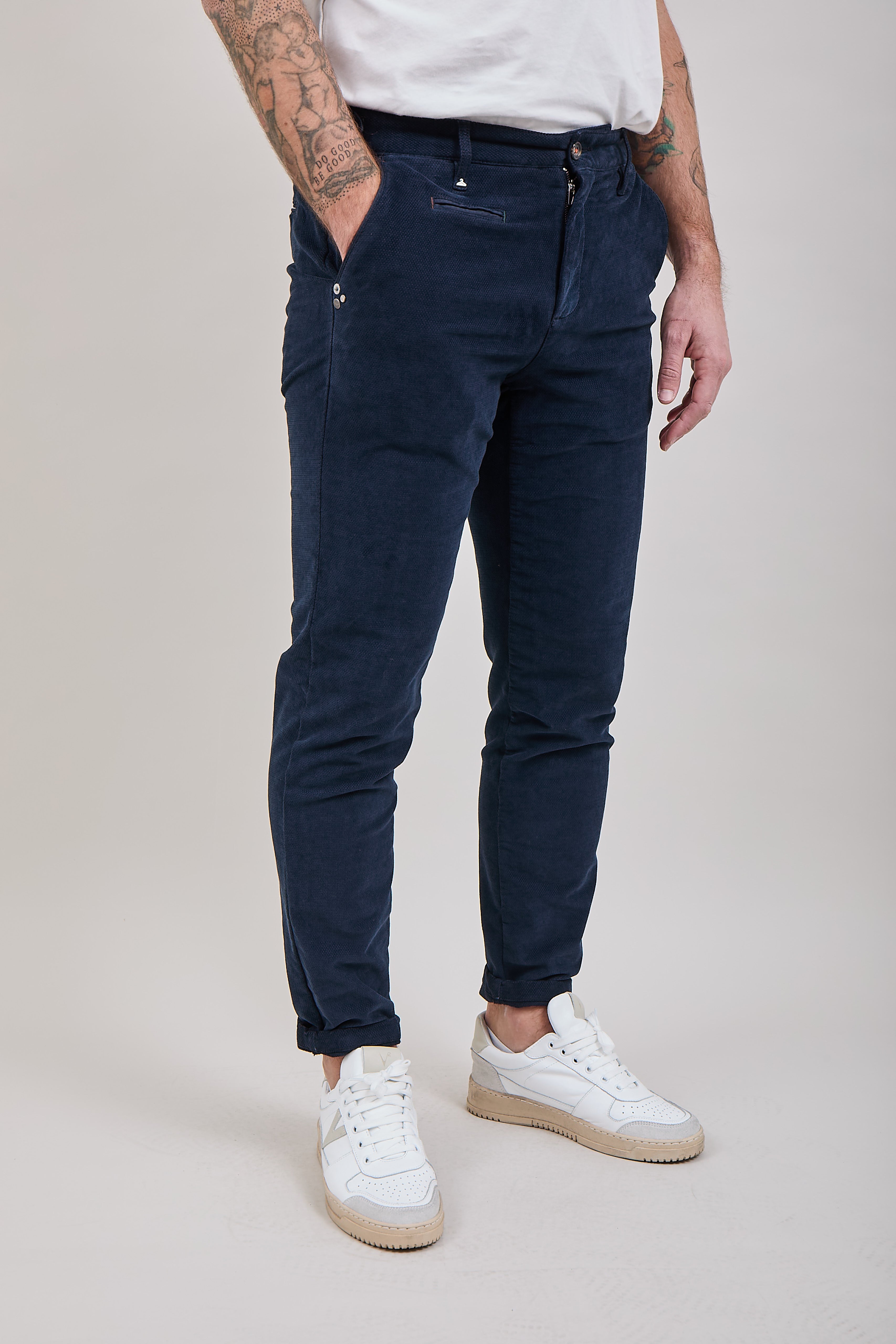 Pantalone velluto Berna chinos 136 Blu