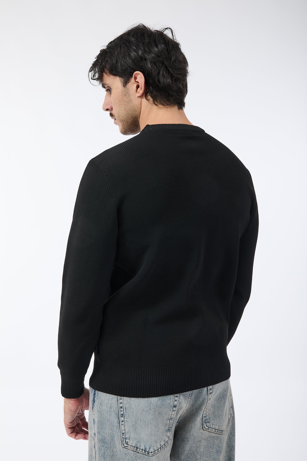 Maglione Over-d Nero M06