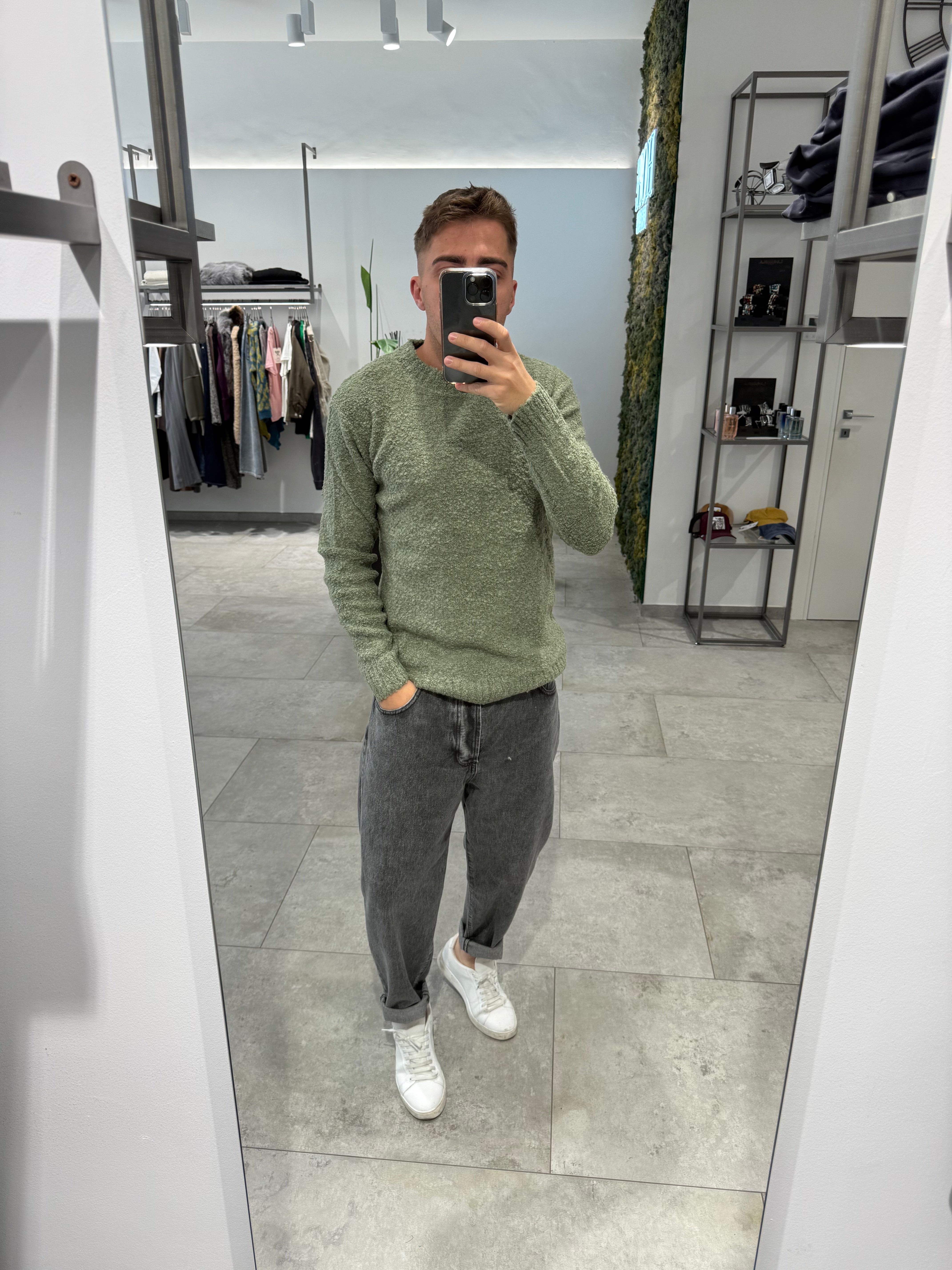 Maglione Block Eleven Bouclè Salvia 13 (12302637859156)