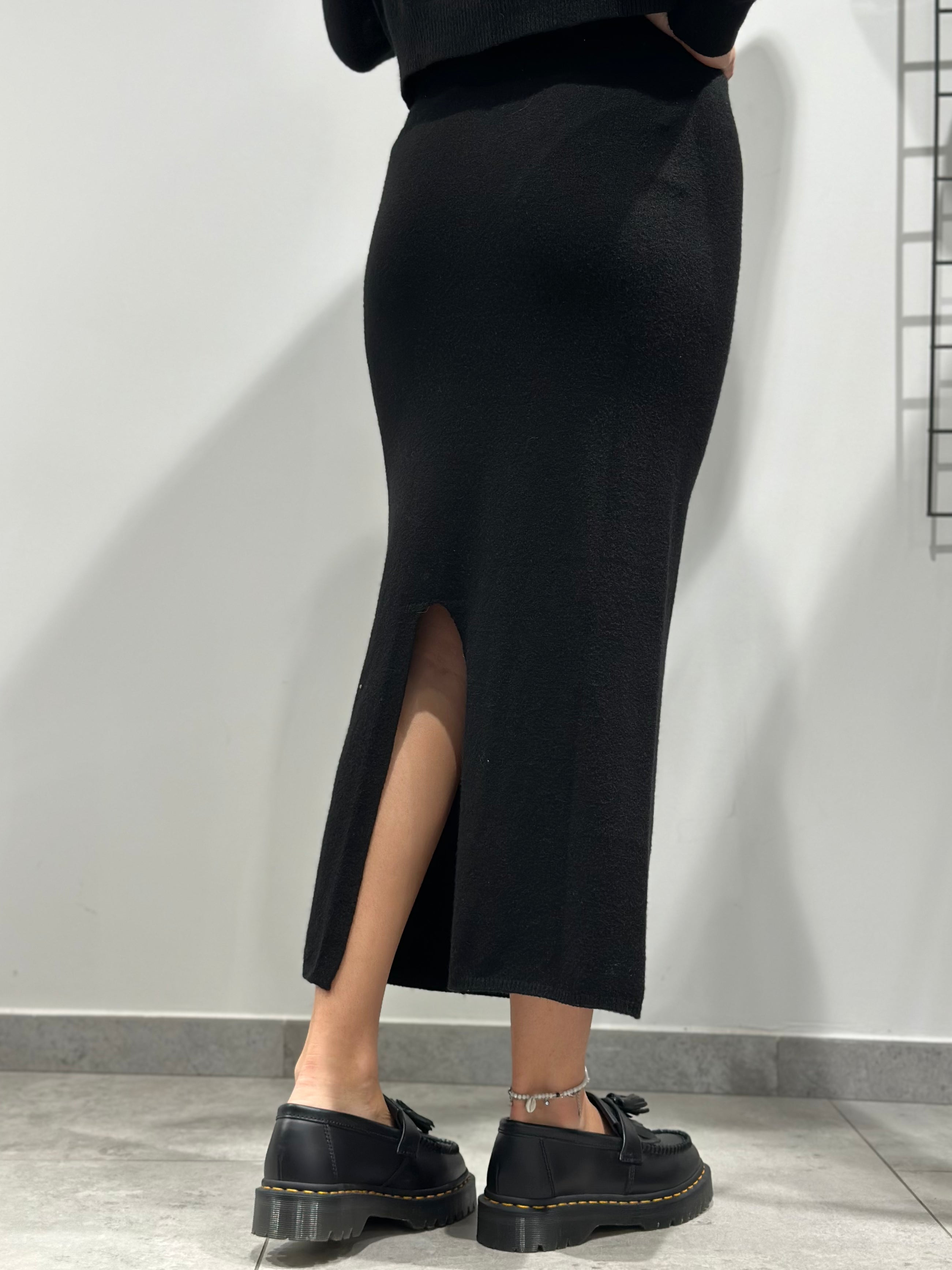 Gonna Berna Maglia Nera 27