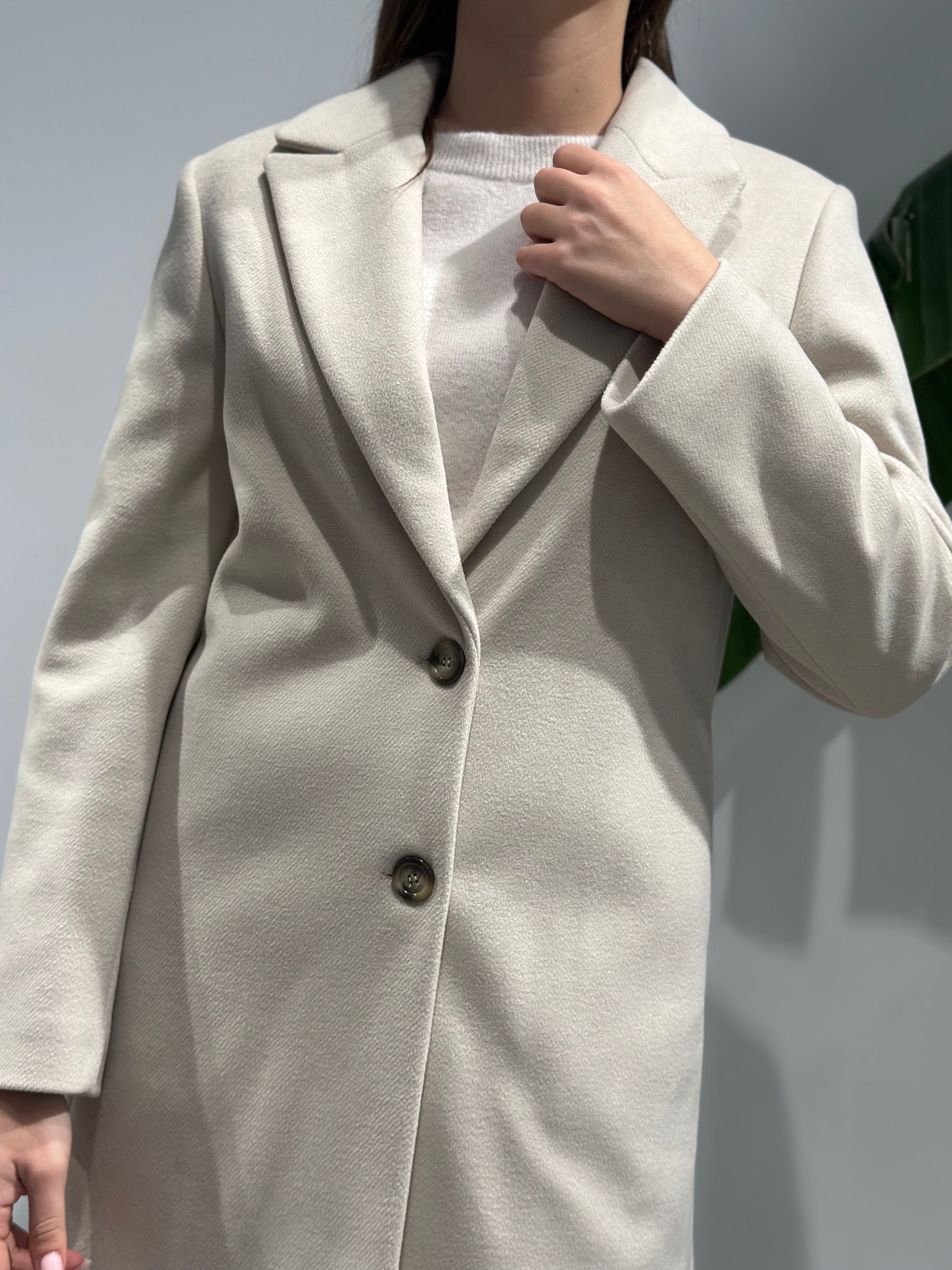 Cappotto Lokita Avorio