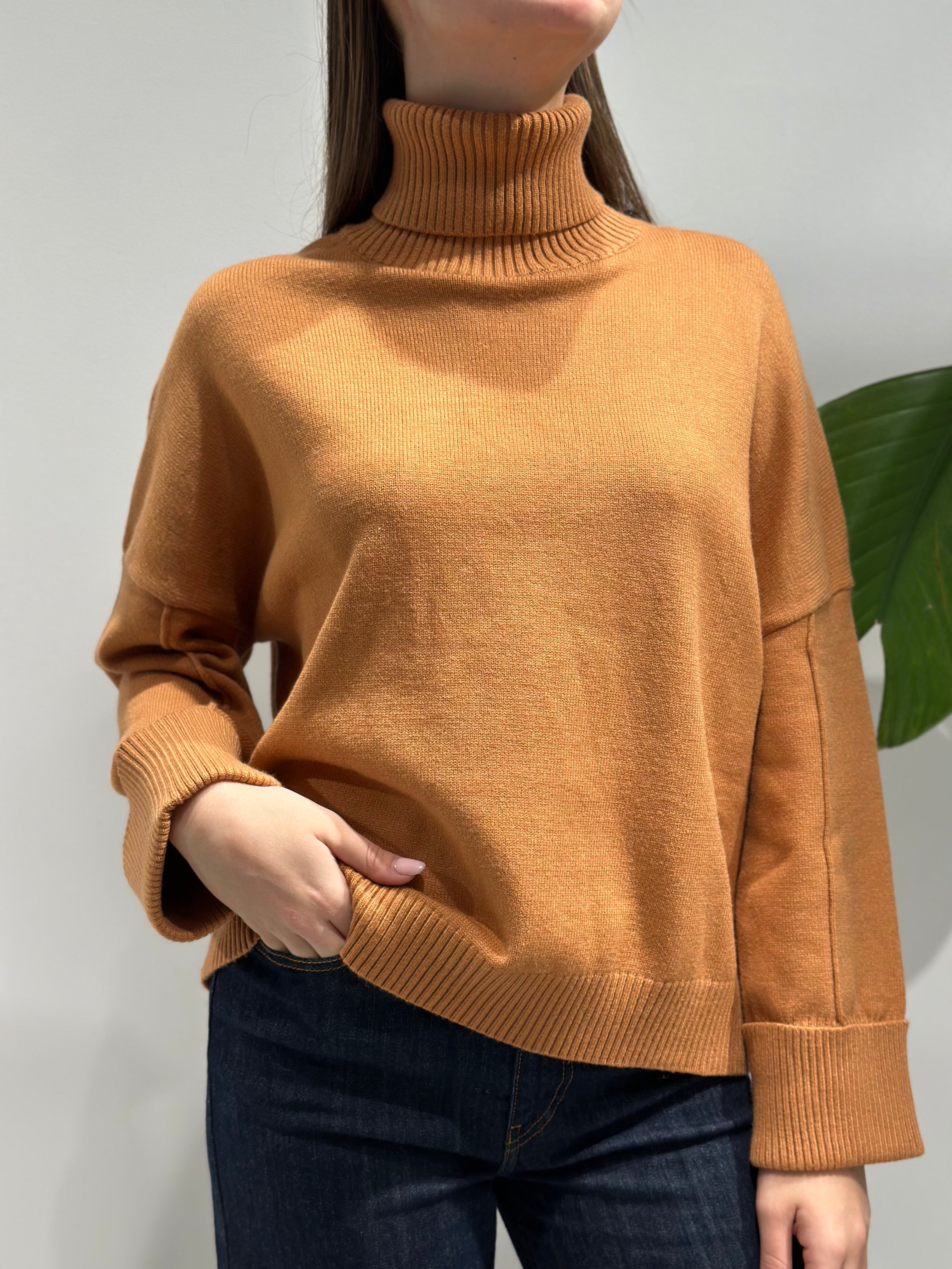 Dolcevita Over-D Box Fit Caramello