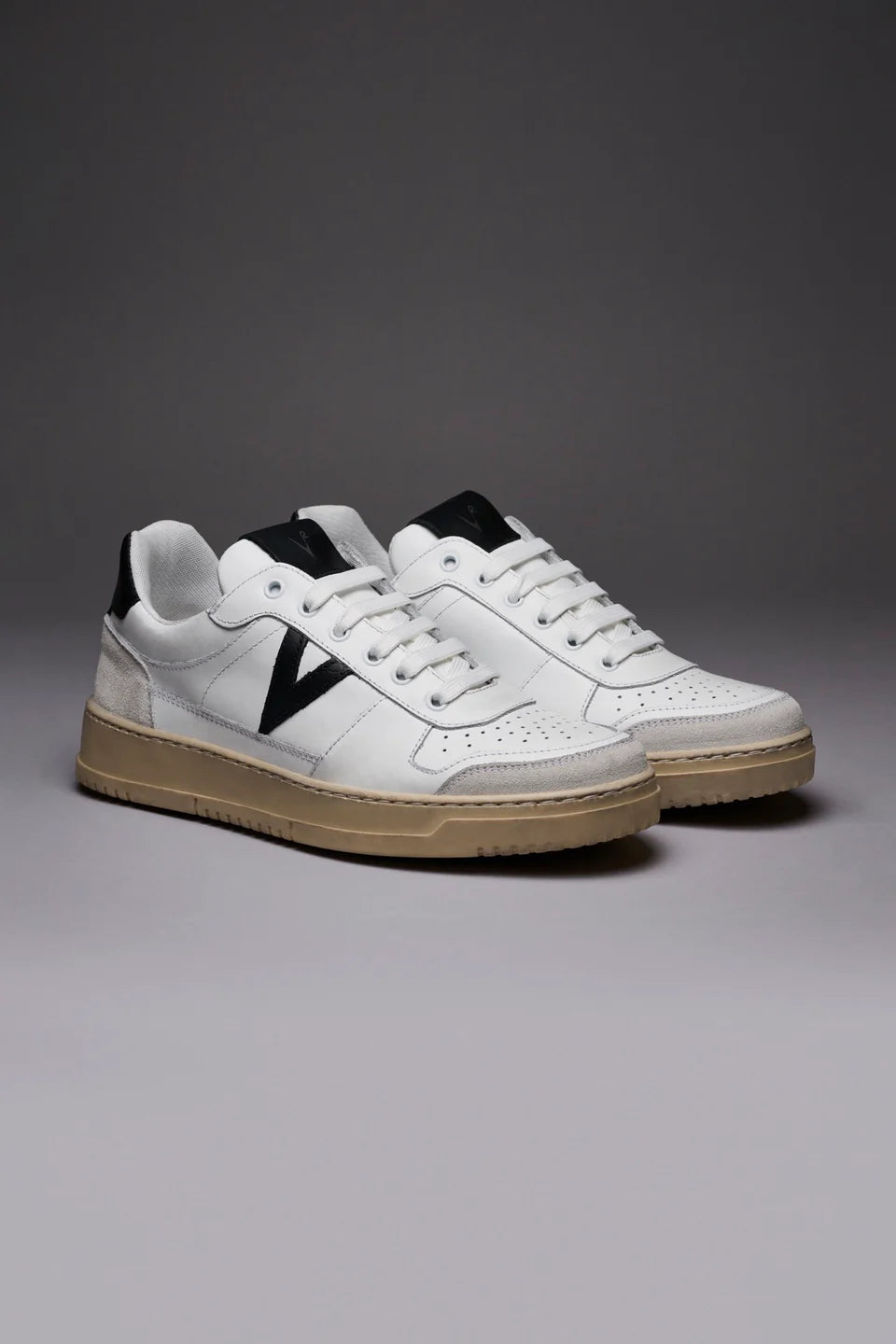 Scarpe V2 Basiche Nere (9783089889620) (11857927700820)