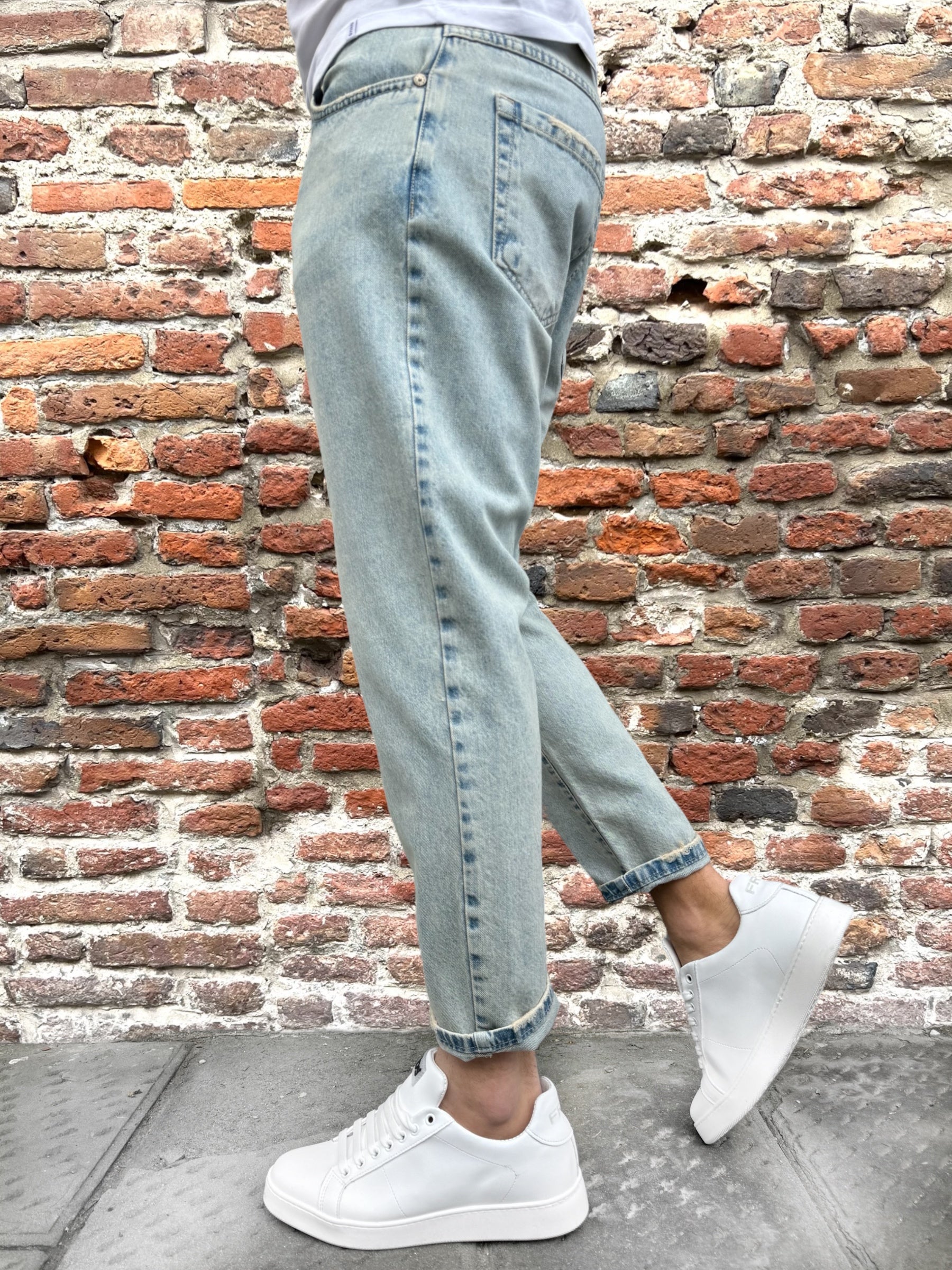 Jeans Berna Carrot Sabbiato 4830 (11806967628116)
