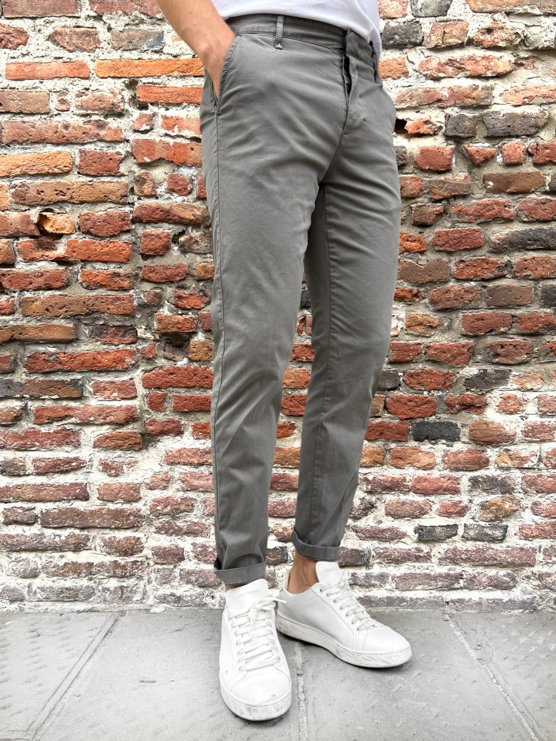 Pantalone Berna Chinos Cemento 71 (12247784456532)