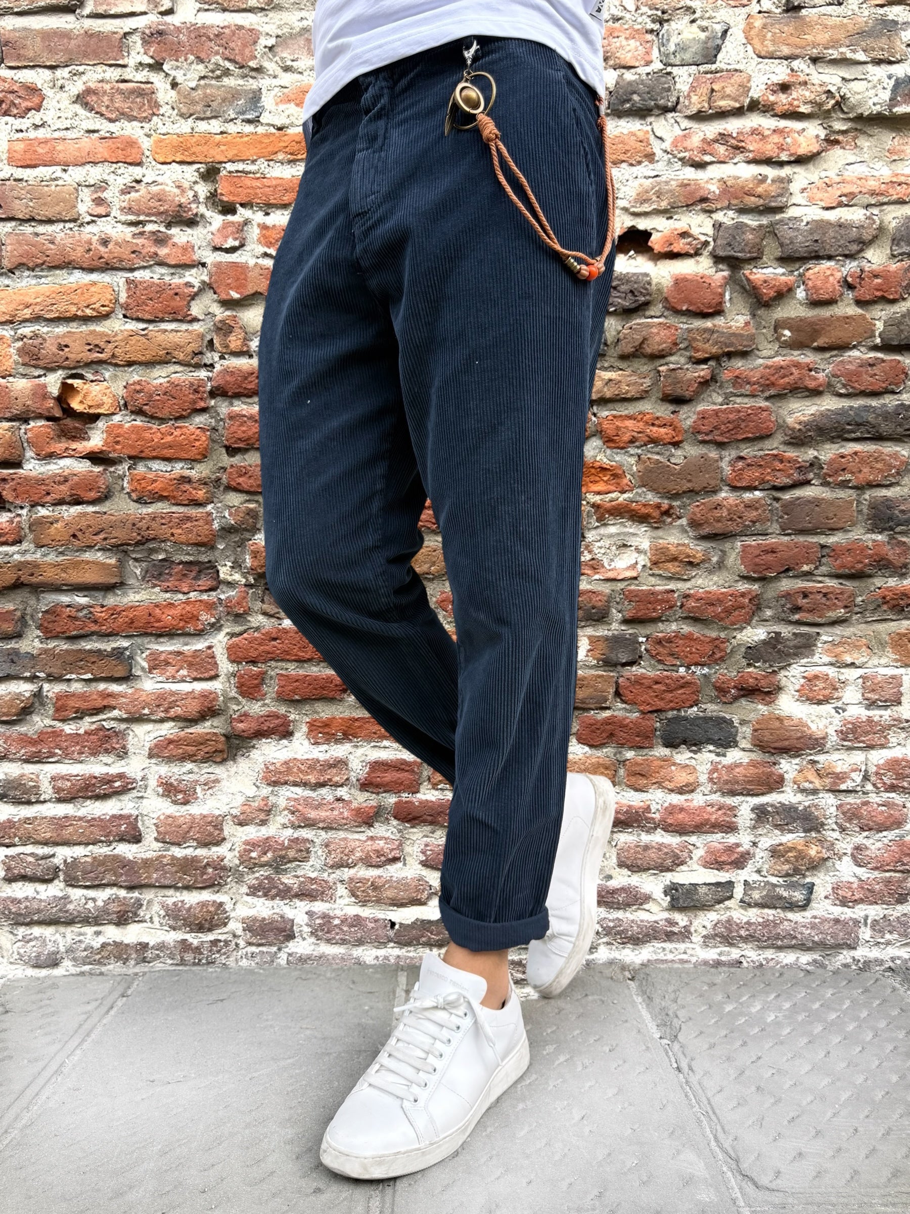 Pantalone Over-D Velluto Tapered Blu P57 (12267067375956)