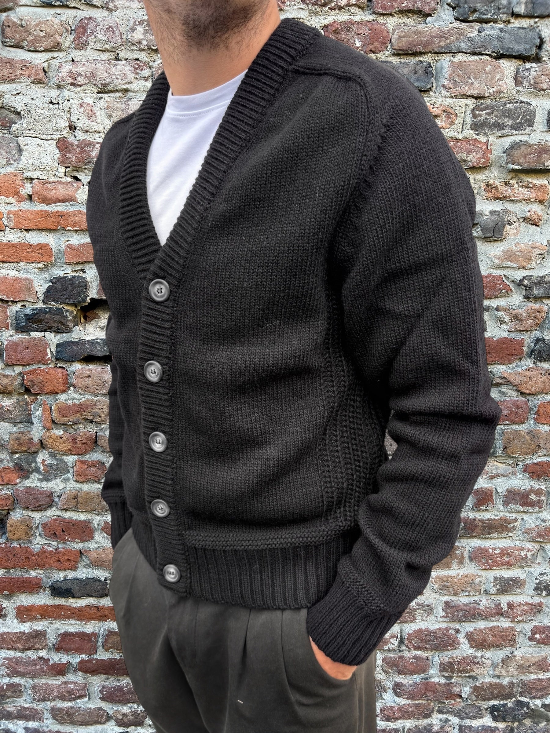 Cardigan crop Imperial Nero 614 (12243131859284)