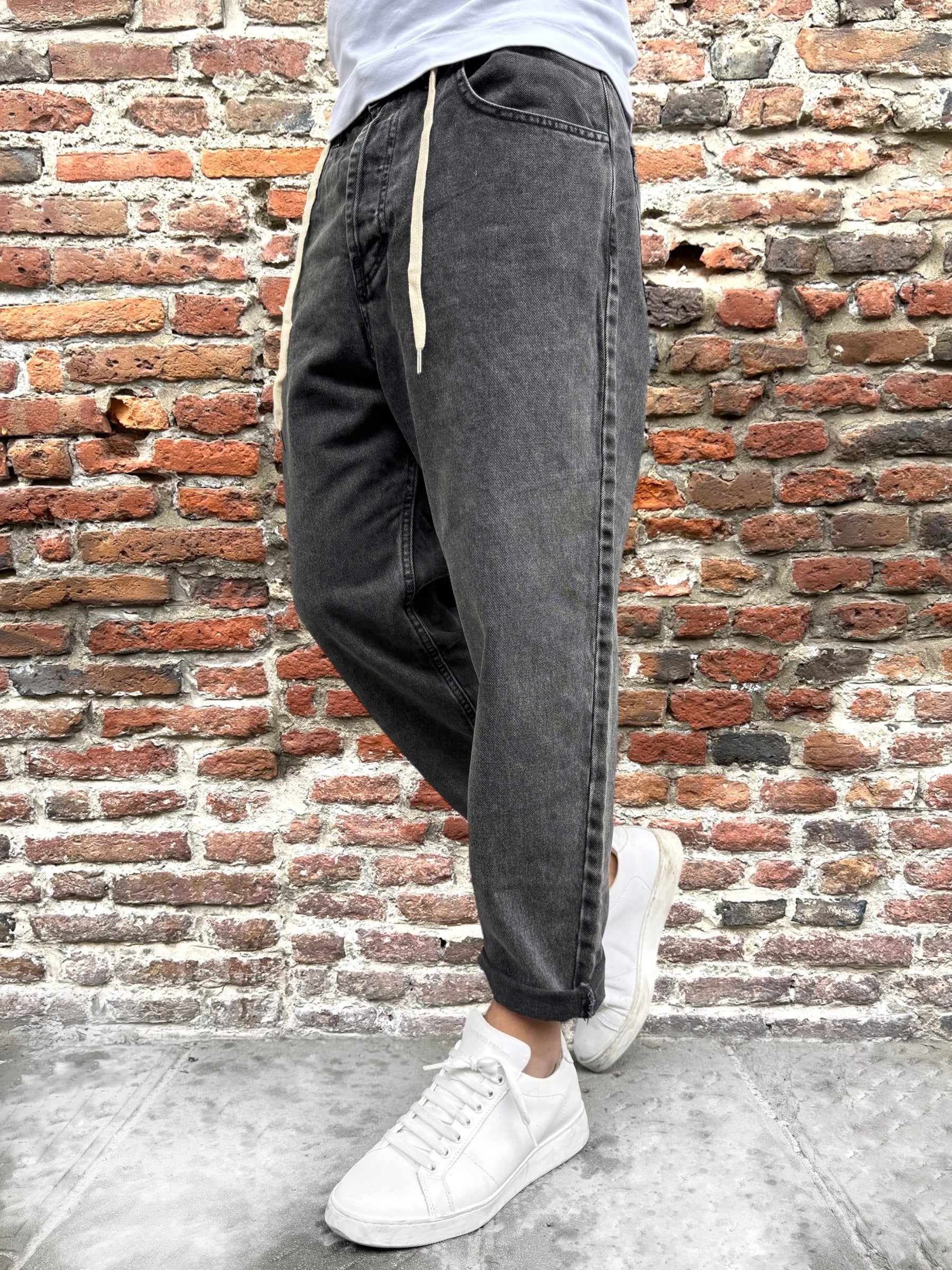 Jeans Over-D Tapered-Fit Nero D31 (12268203868500)