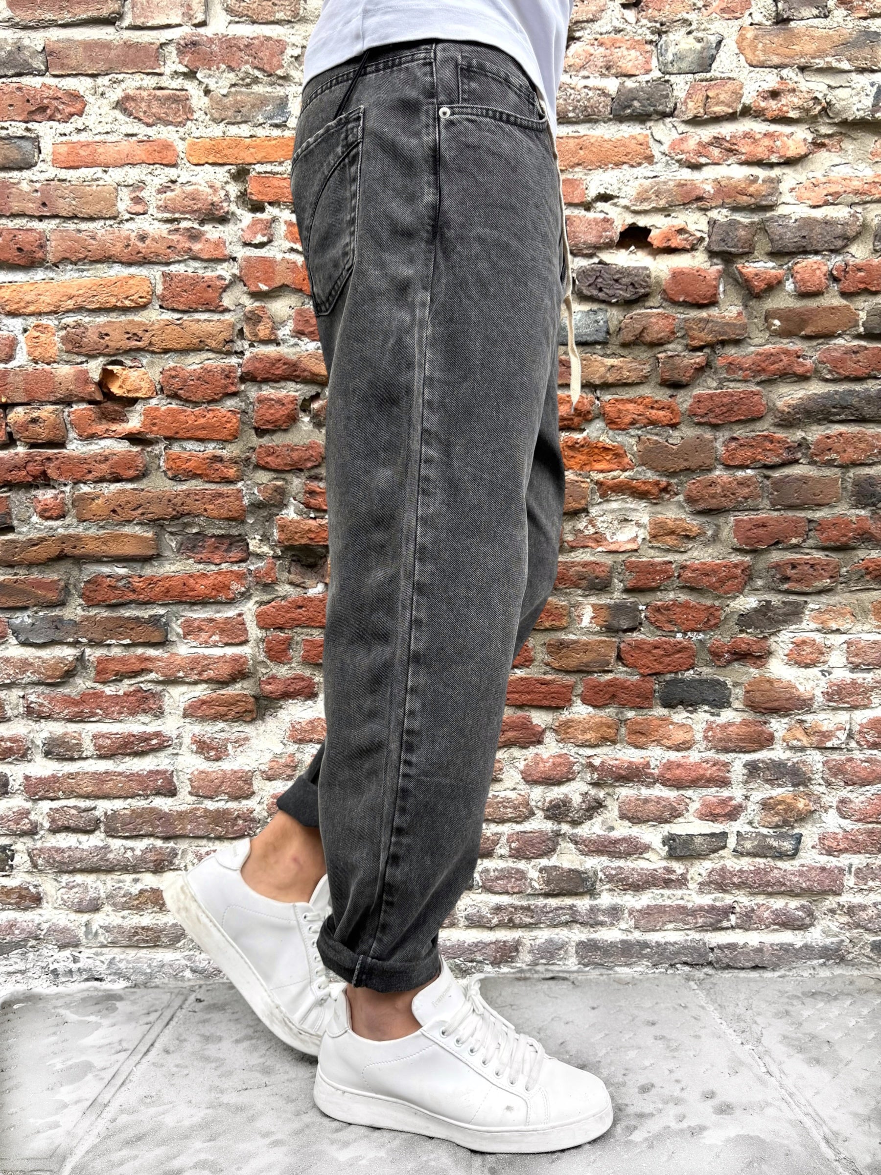 Jeans Over-D Tapered-Fit Nero D31 (12268203868500)