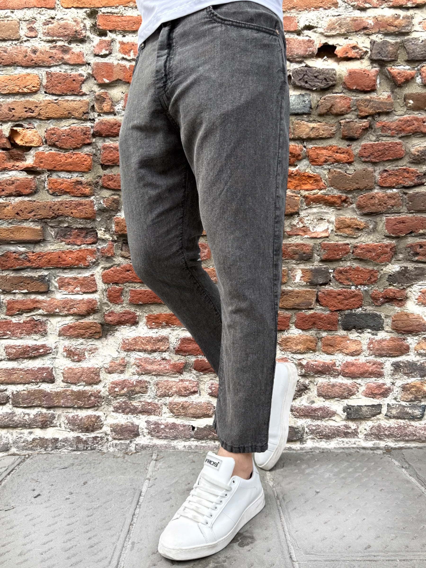 Pantalone Berna Carrot Lino Nero 1053 (12060329607508)